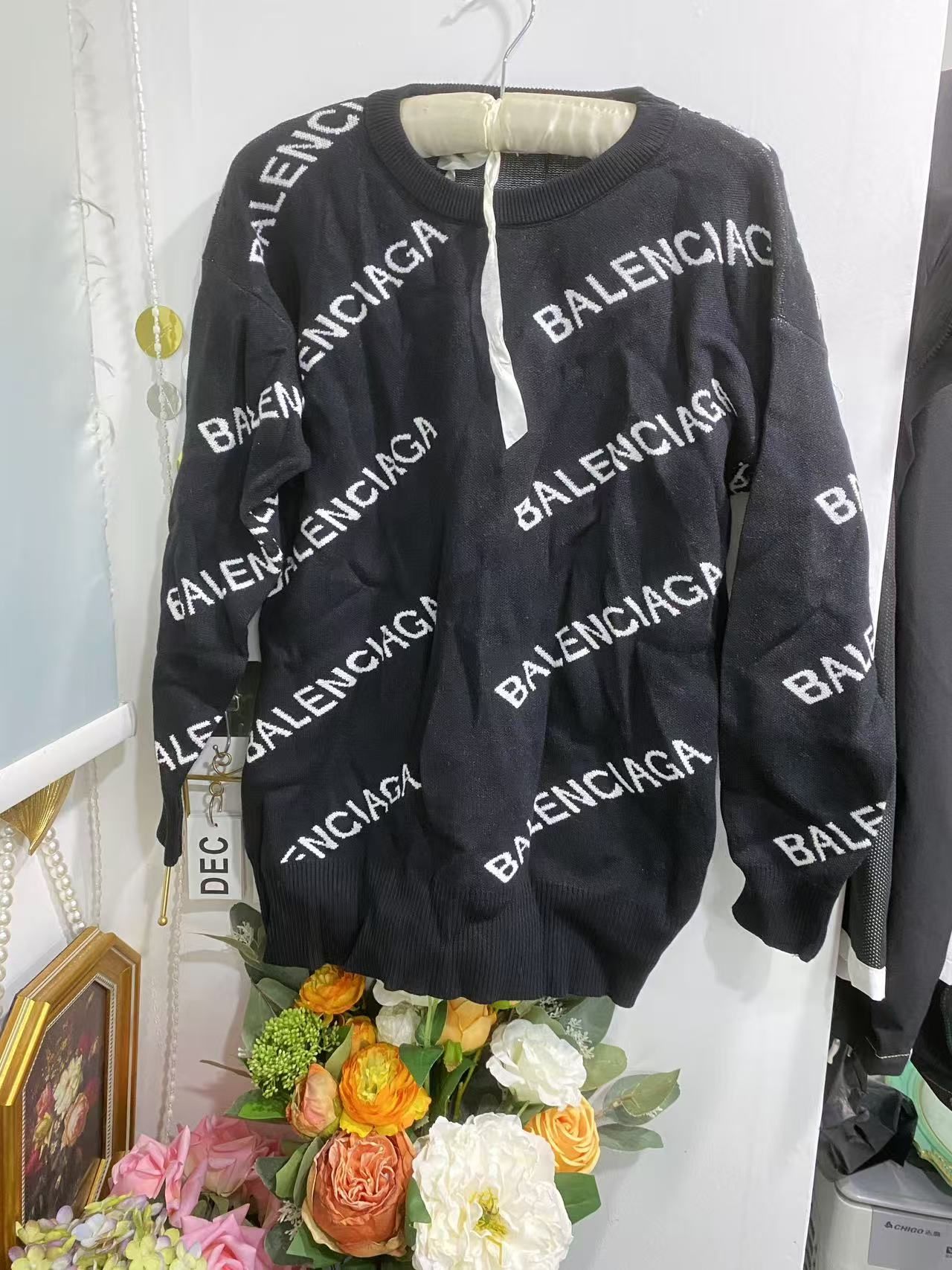 Only One [TOP] BALENCIAGA Crewneck Wool Sweater - Black - No refund or exchange