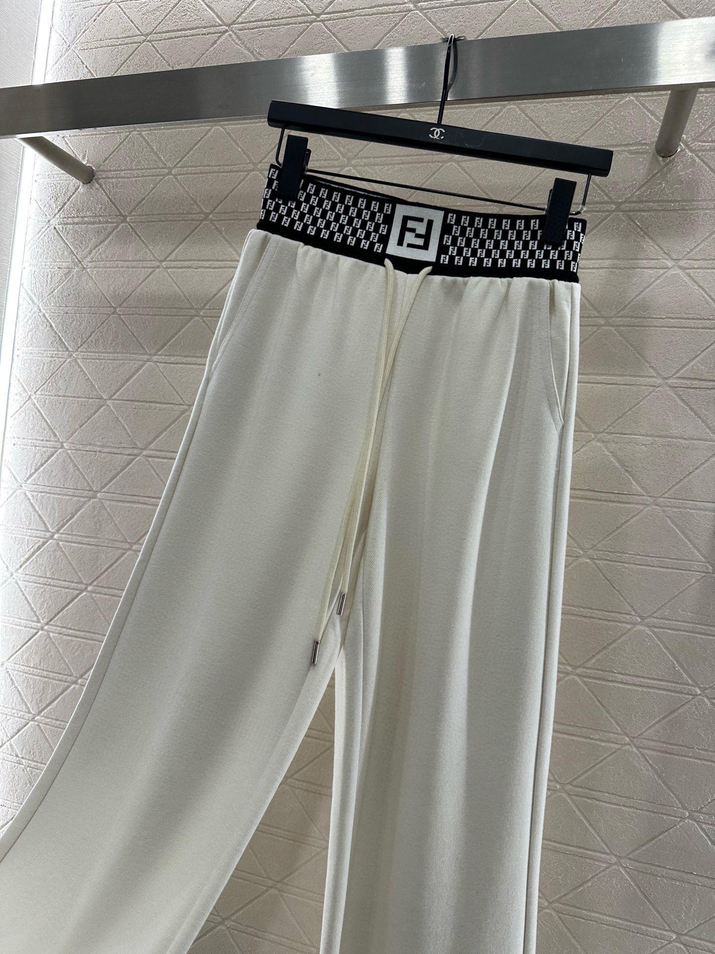 [TOP] Fendi Wide-leg Trousers - 2 Colour