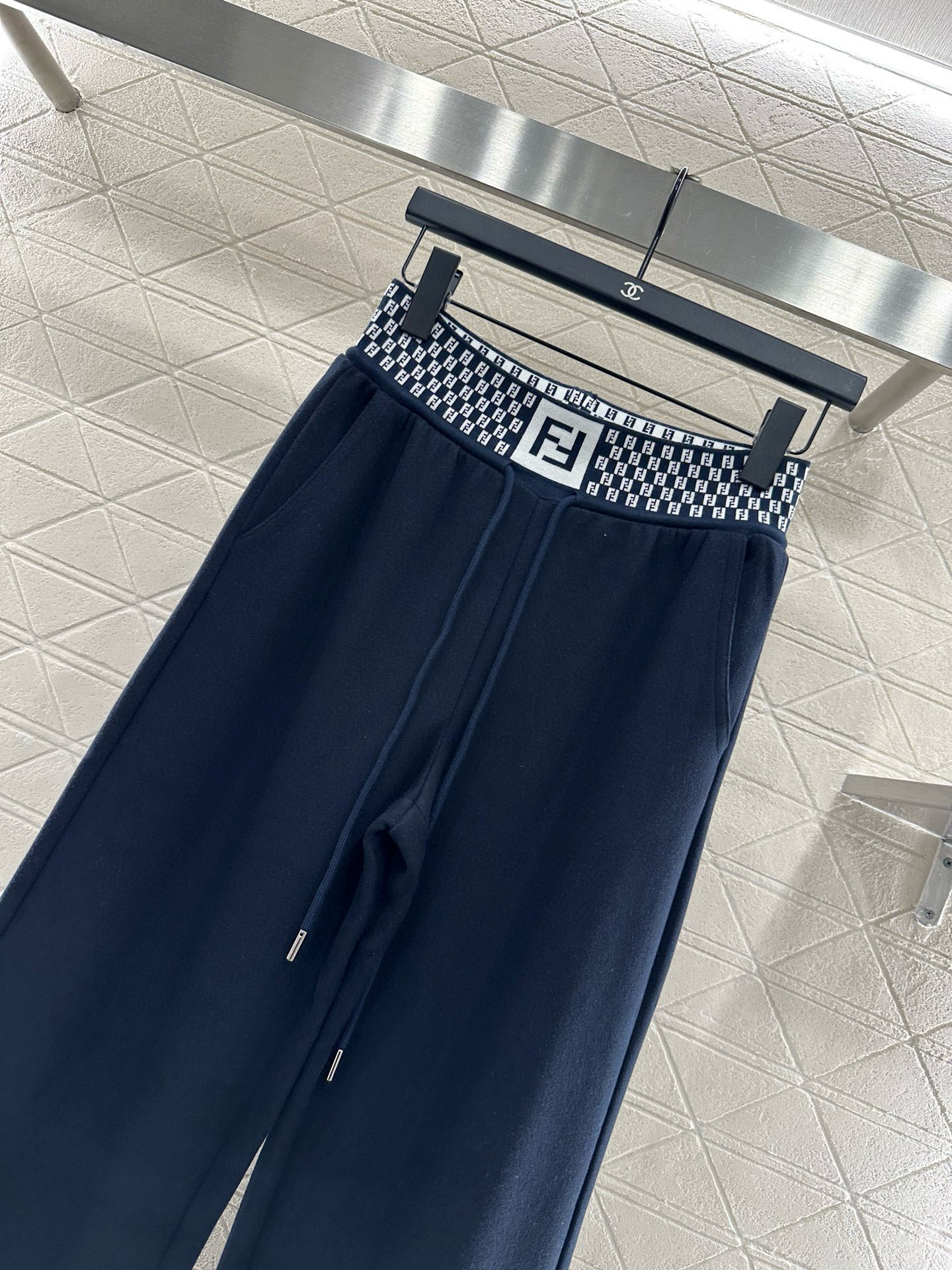 [TOP] Fendi Wide-leg Trousers - 2 Colour