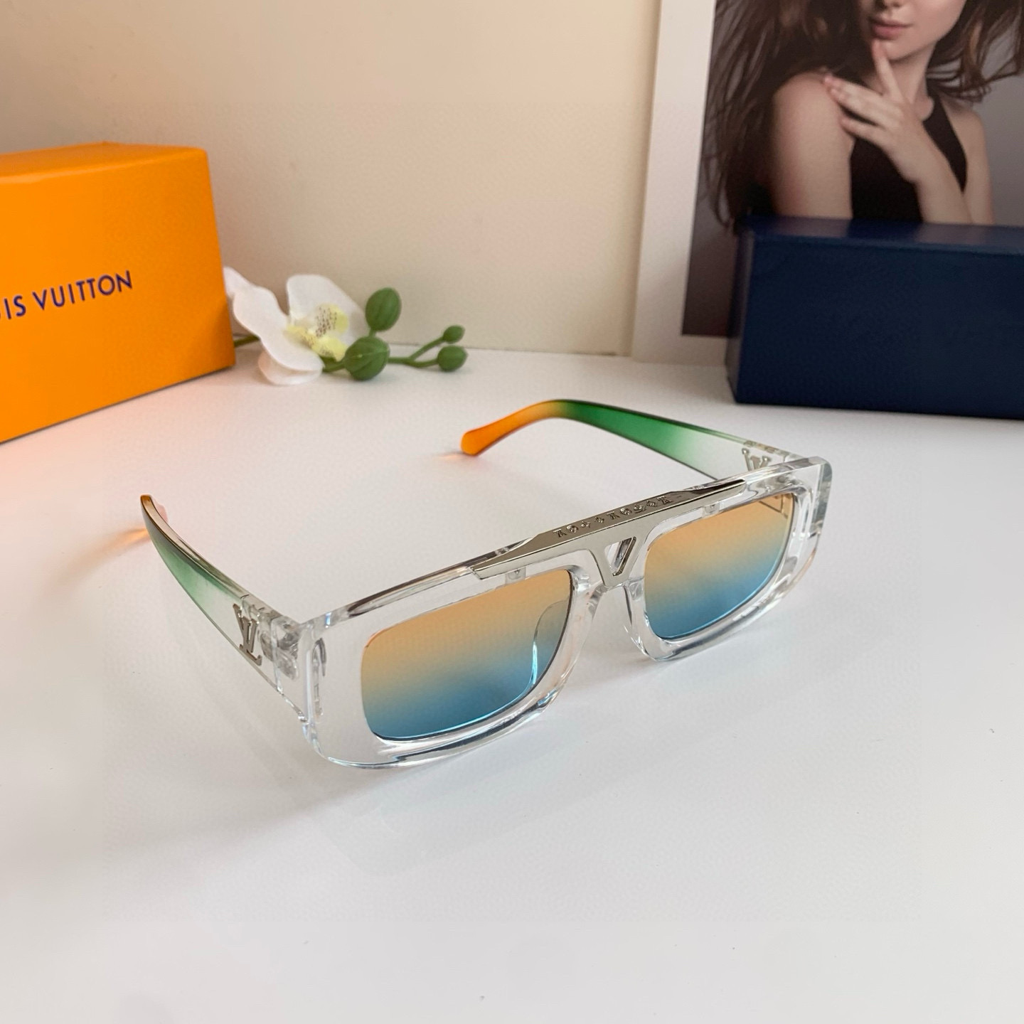 [TOP] Louis Vuitton LV Sunglasses - 4 Colors