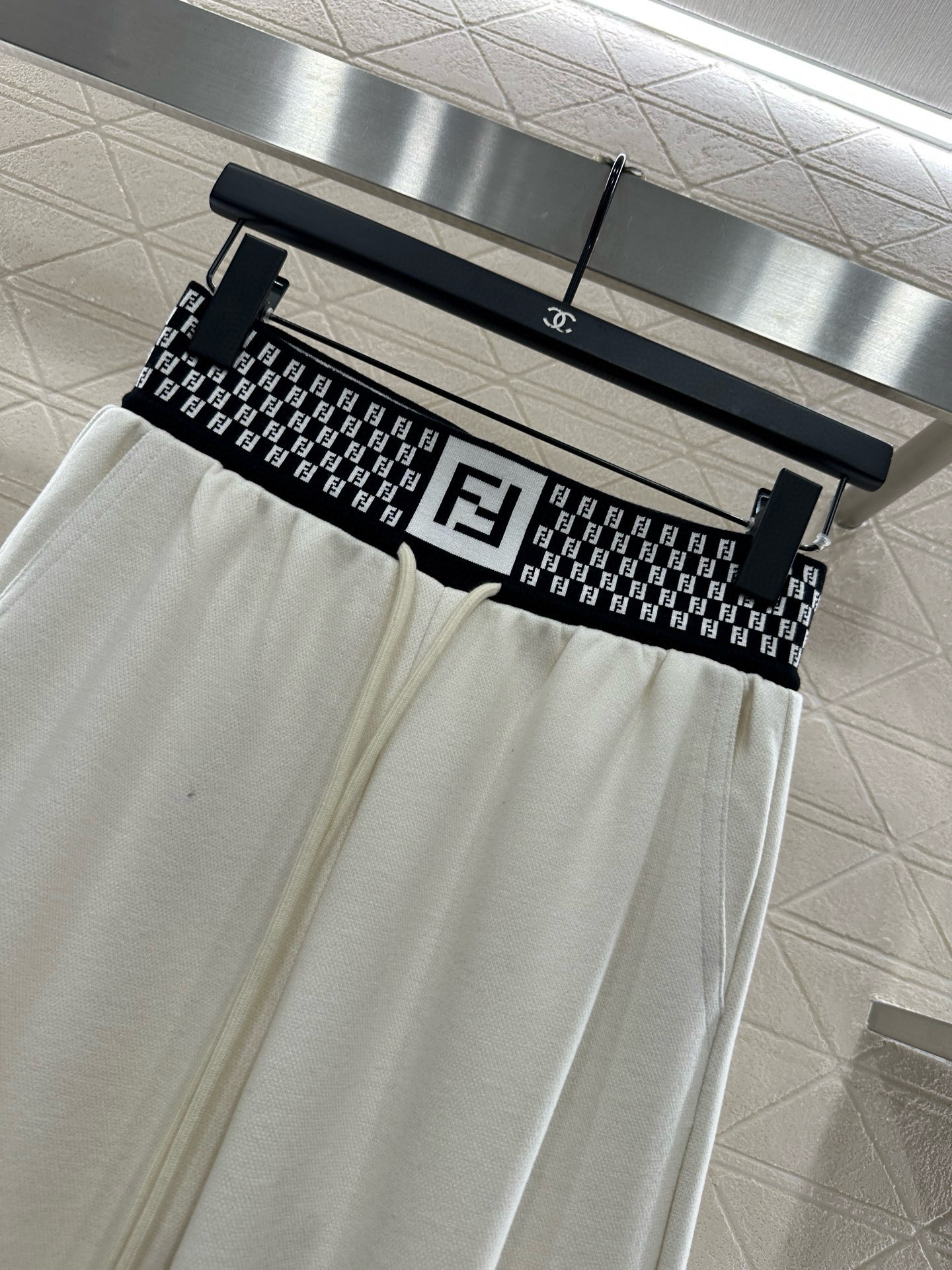 [TOP] Fendi Wide-leg Trousers - 2 Colour