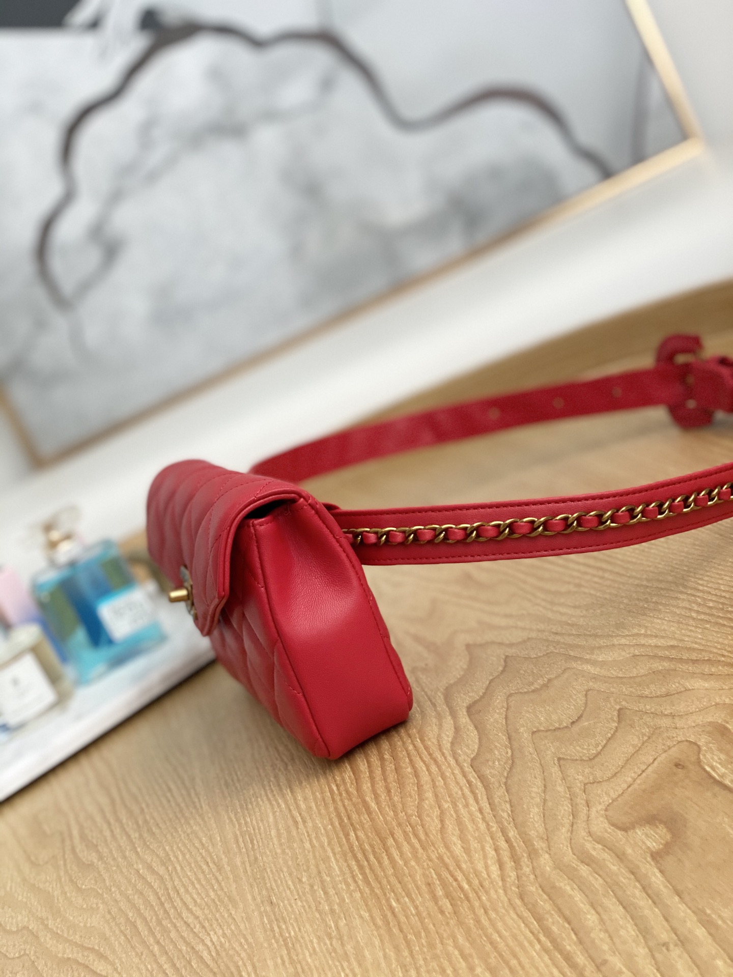 [TOP] CHANEL Lambskin Gold Buckle Belt Bags 18x3.5x12cm - Red