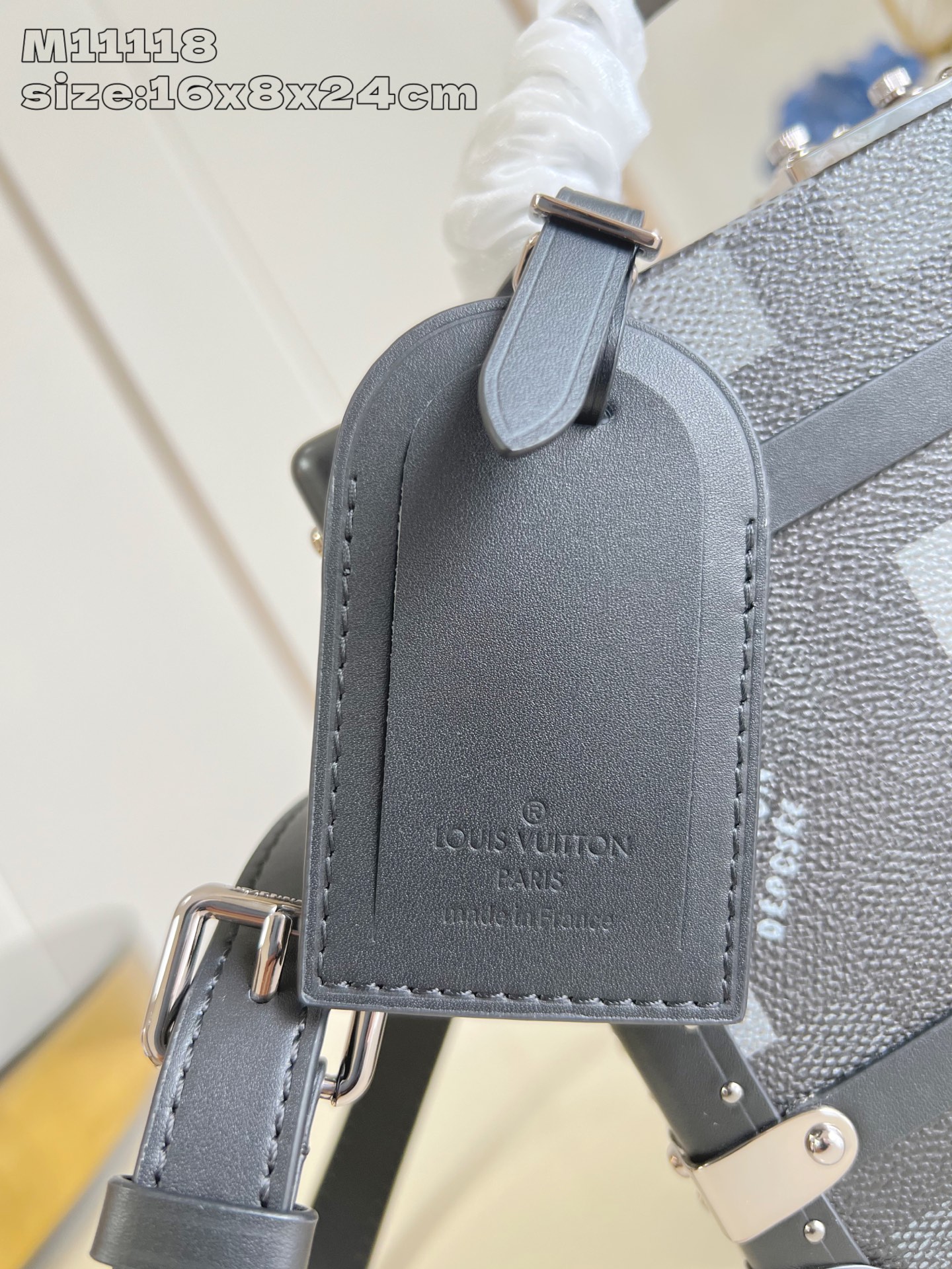 [TOP] Louis Vuitton LV  Handle Trunk Damoflage Black  Bag 16.5 x 8 x 24 cm - Black