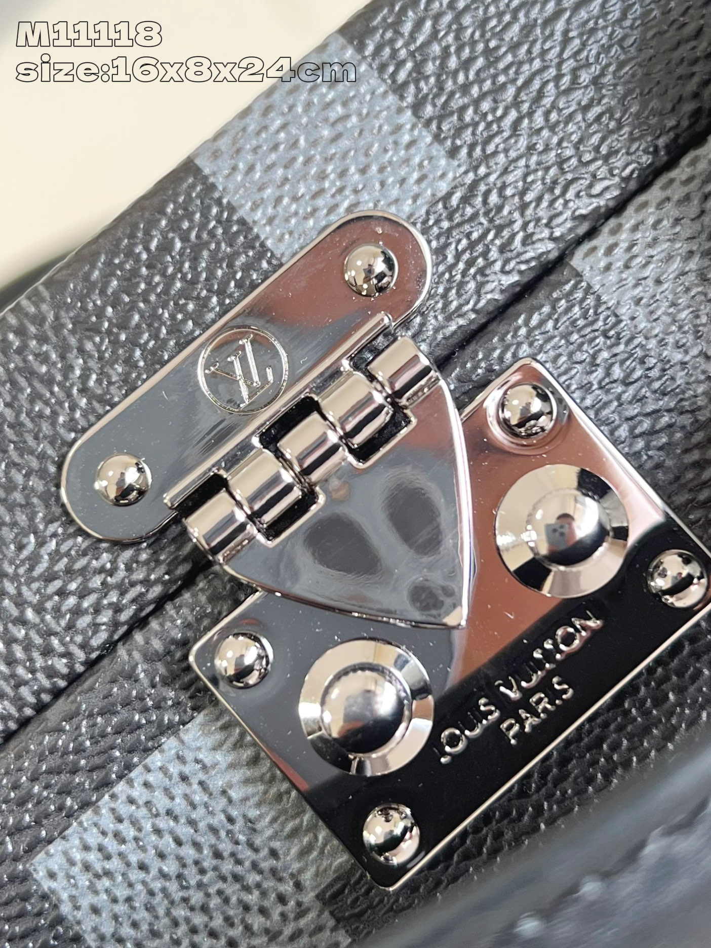 [TOP] Louis Vuitton LV  Handle Trunk Damoflage Black  Bag 16.5 x 8 x 24 cm - Black