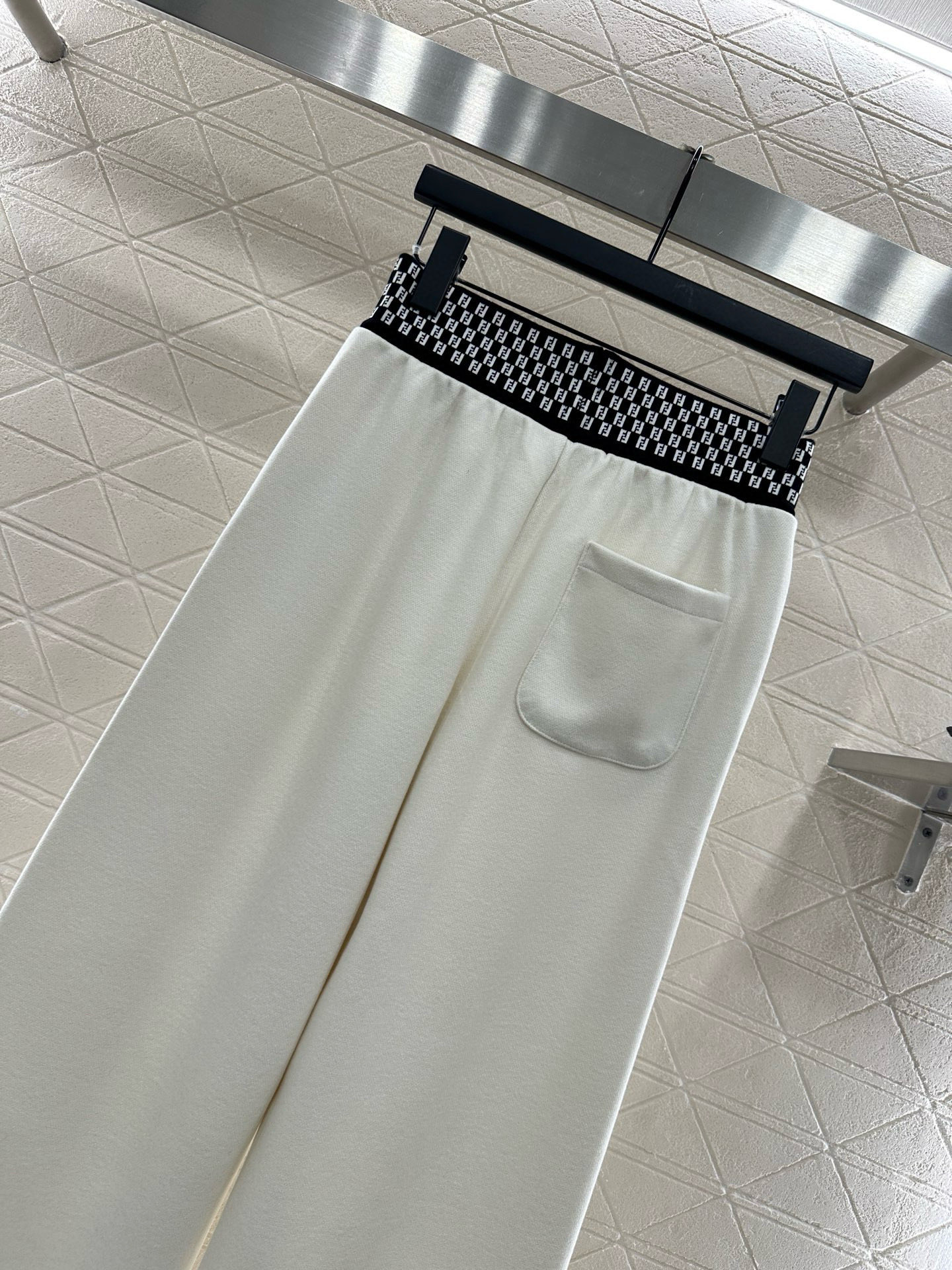 [TOP] Fendi Wide-leg Trousers - 2 Colour