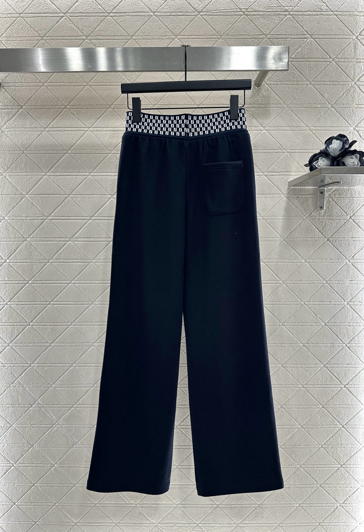 [TOP] Fendi Wide-leg Trousers - 2 Colour
