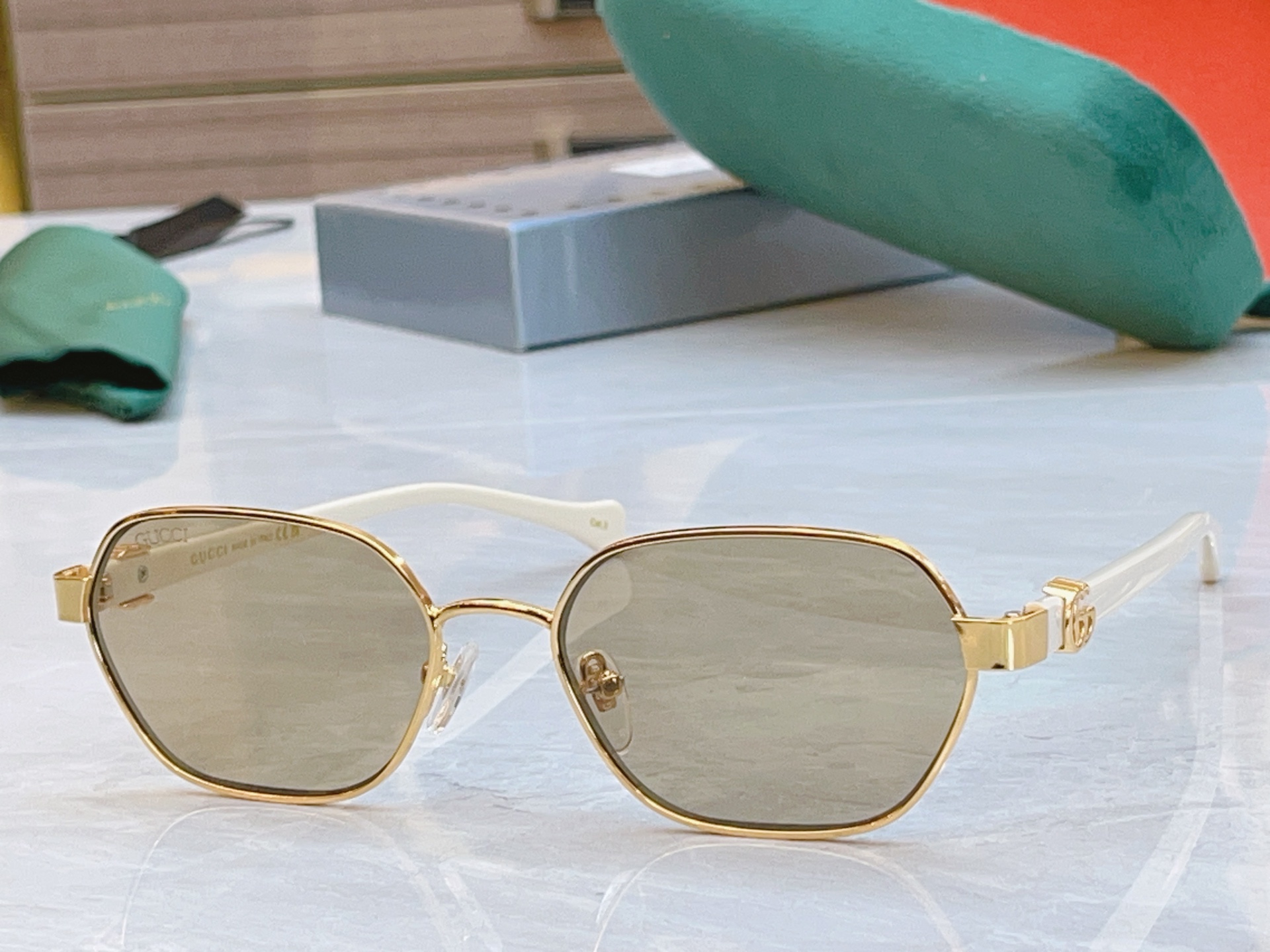 [TOP] GUCCI Sunglasses - 9 Colour