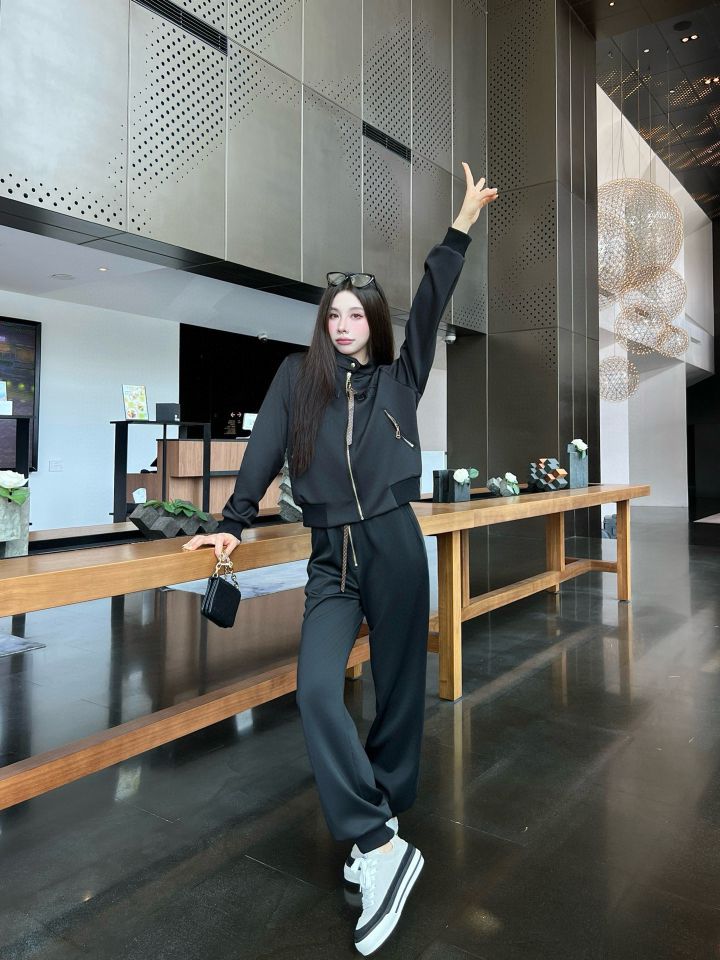 [TOP] Louis Vuitton LV Casual Jacket + Pants Set - 2 Colors