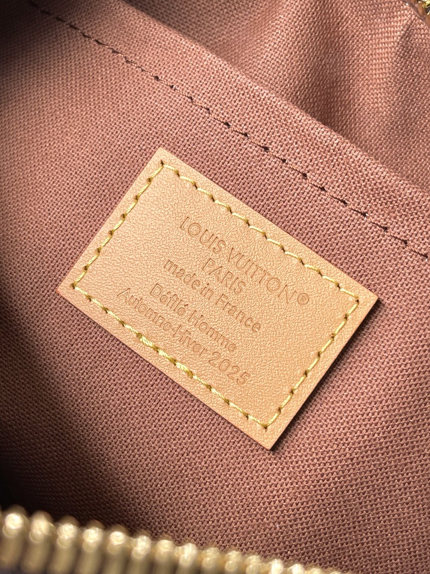 [TOP] Louis Vuitton LV Keepall Bandoulière 25 Boro Handbag 15 x 11 x 25cm - Brown