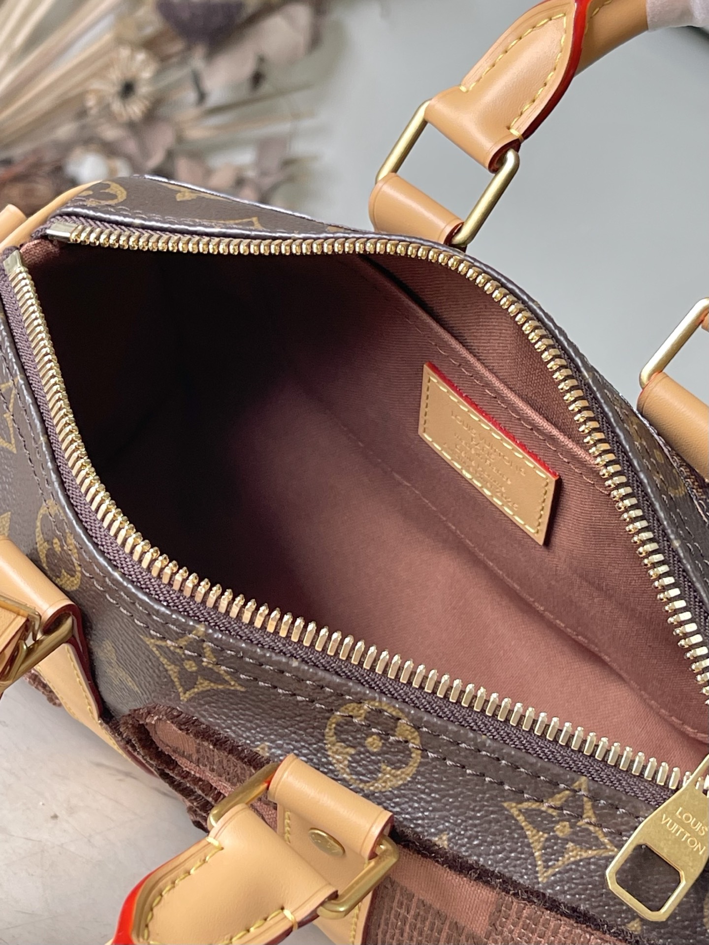 [TOP] Louis Vuitton LV Keepall Bandoulière 25 Boro Handbag 15 x 11 x 25cm - Brown