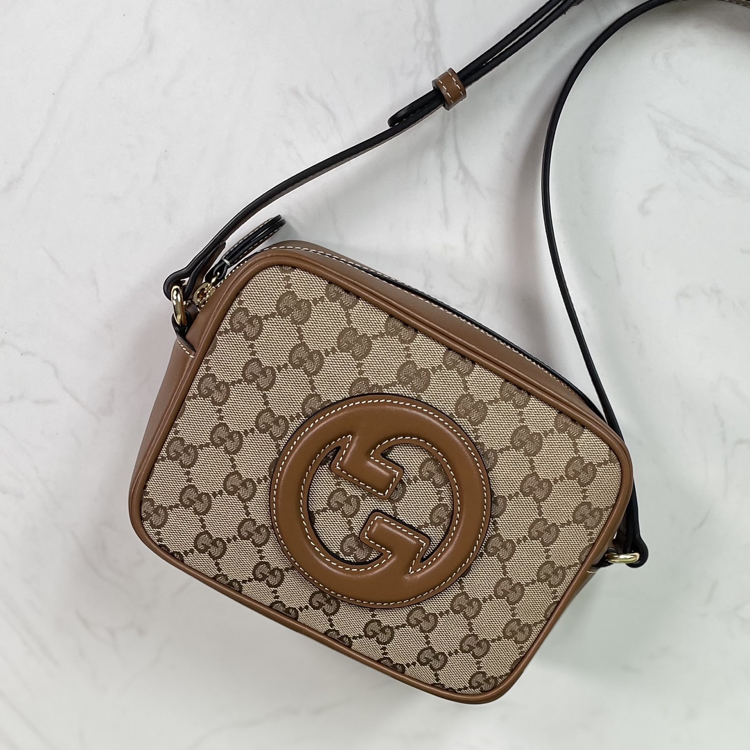 [TOP] GUCCI Blondie Mini Shoulder Bag 21x 15.5x 8cm - Brown