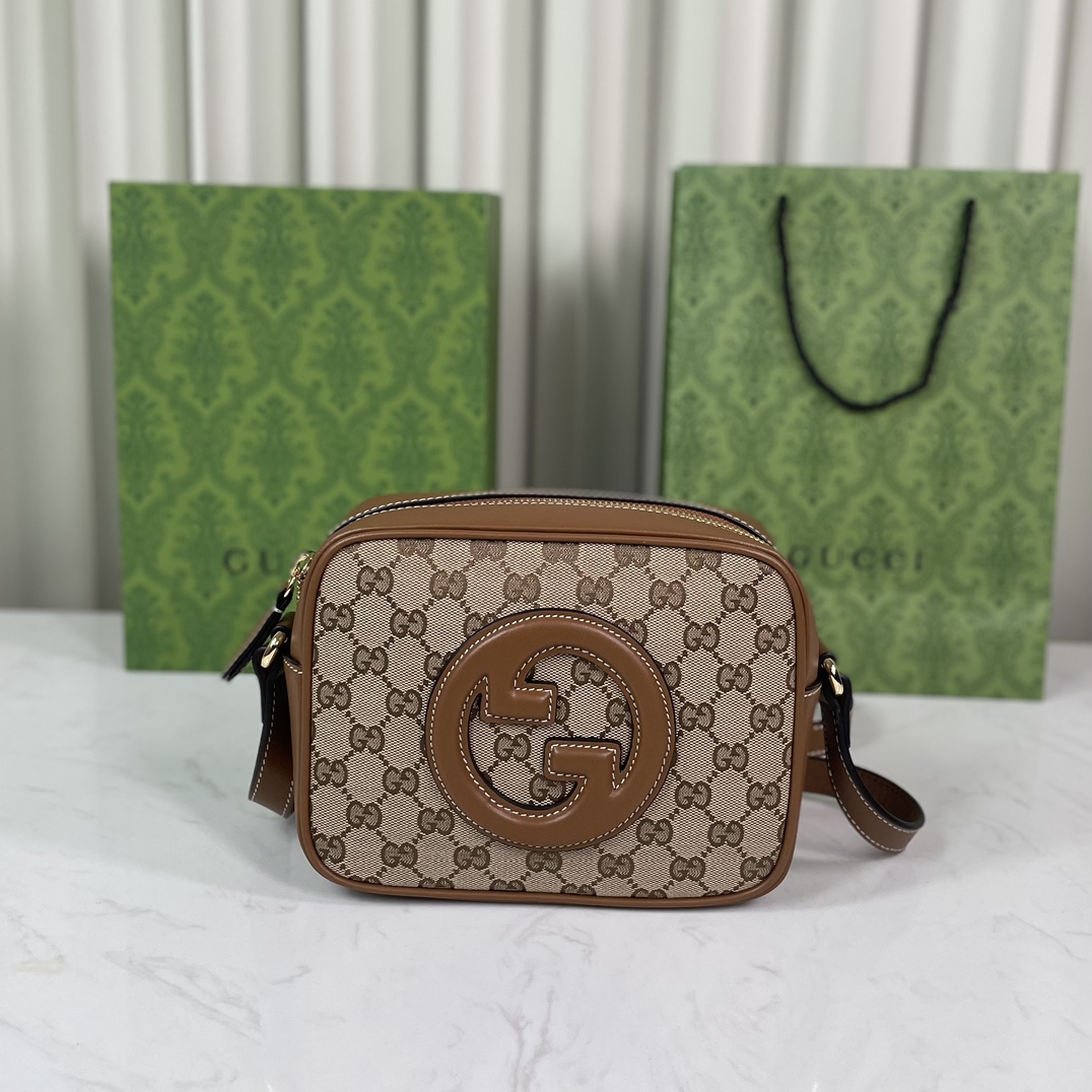 [TOP] GUCCI Blondie Mini Shoulder Bag 21x 15.5x 8cm - Brown