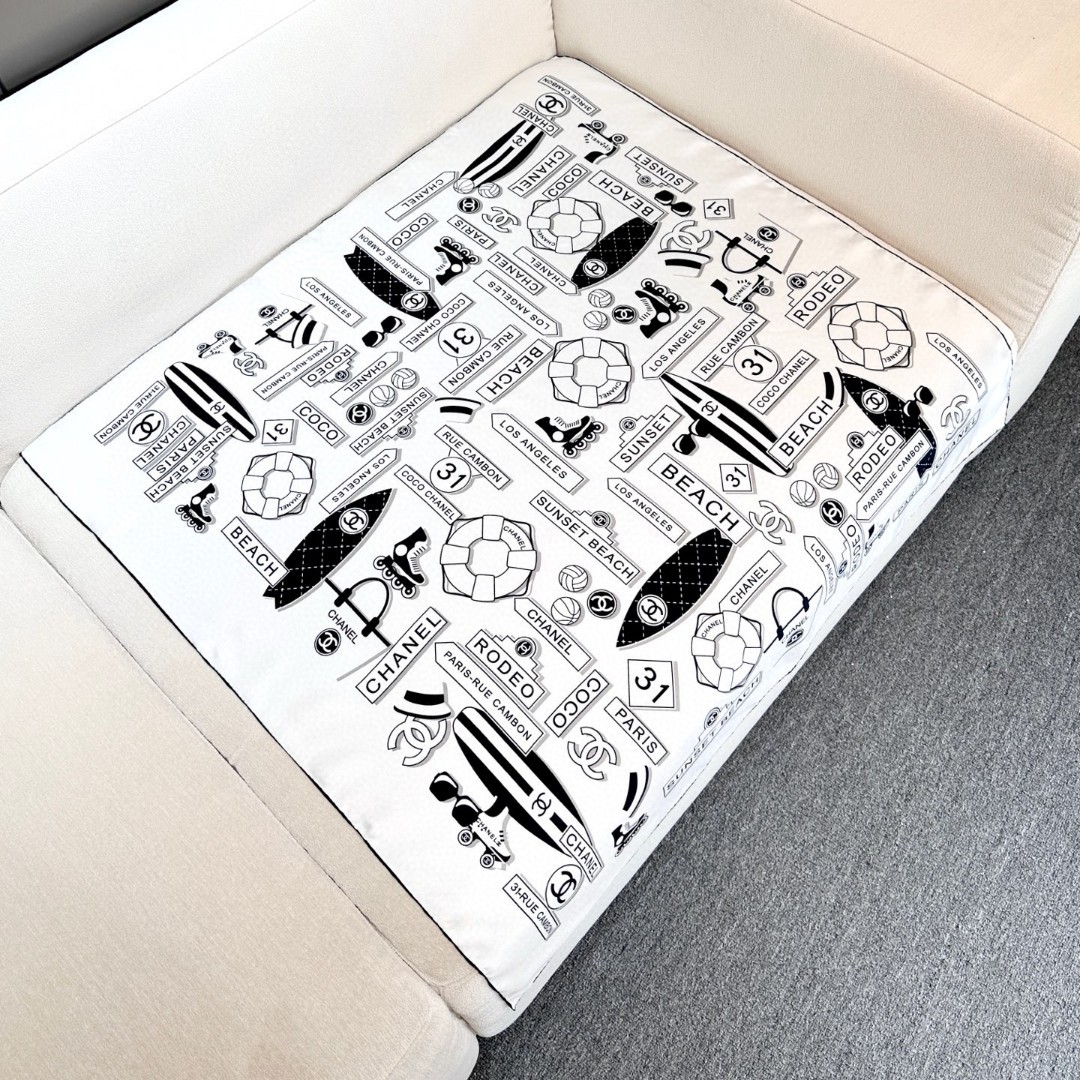 [TOP] Chanel Silk Scarf 90x90cm - 2 Colors