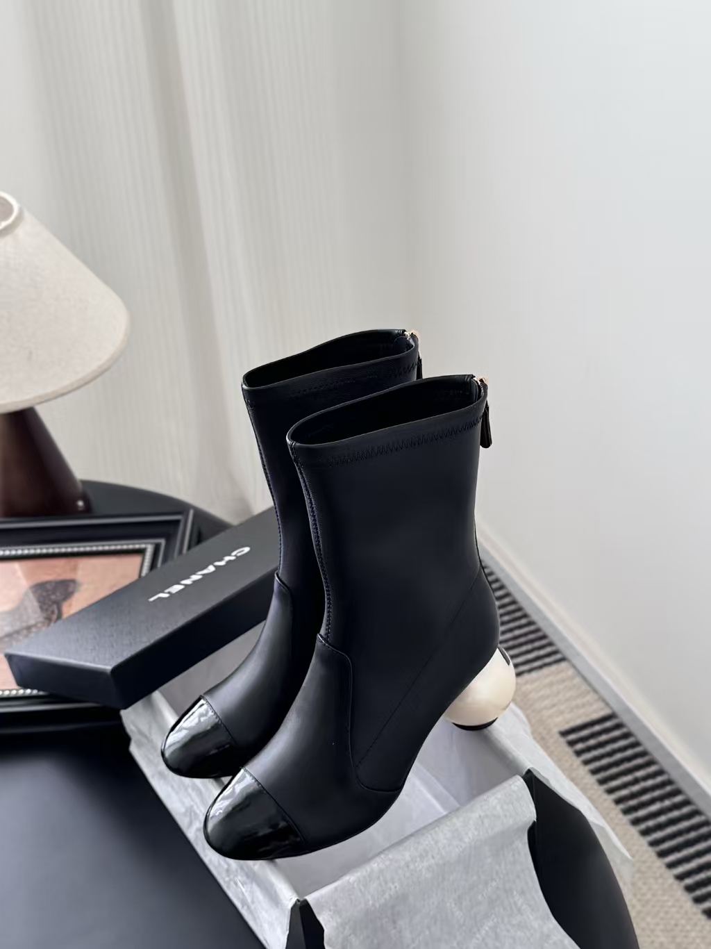 [TOP] CHANEL CC Mid-Calf Boots Lambskin - 2 Colour