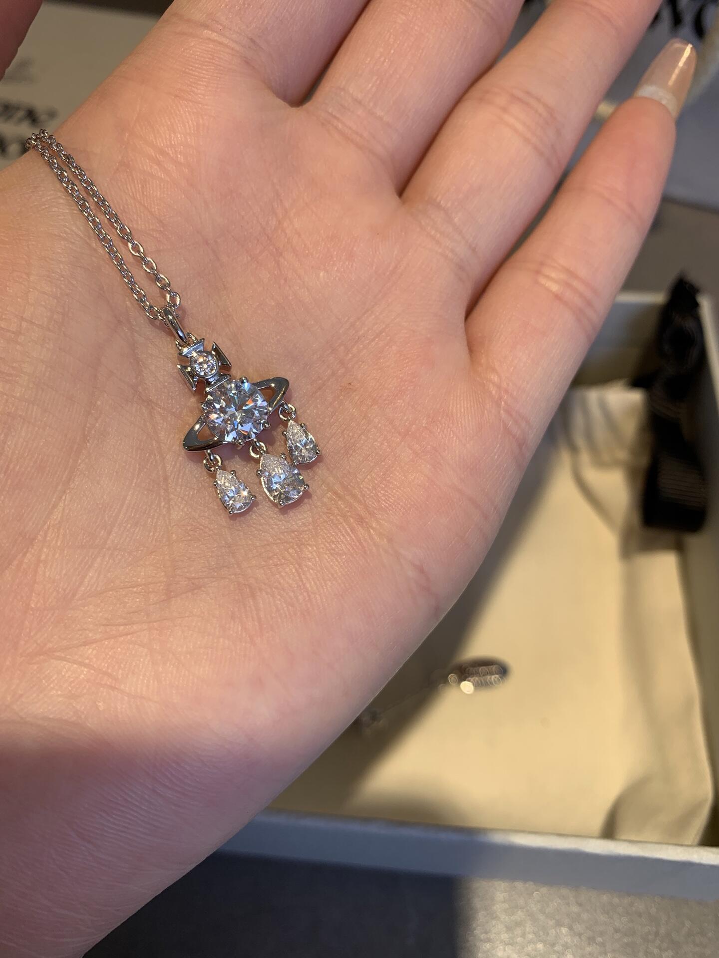 [TOP] Vivienne Westwood Diamond Saturn Necklace - Sliver