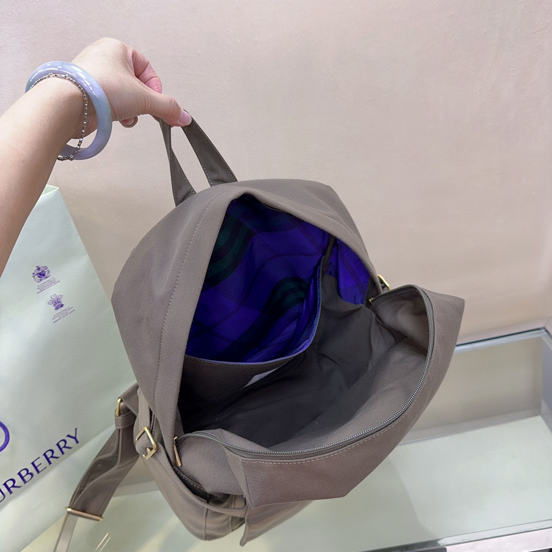 [TOP] BURBERRY Cotton Backpack 33× 10× 43cm -  Brown