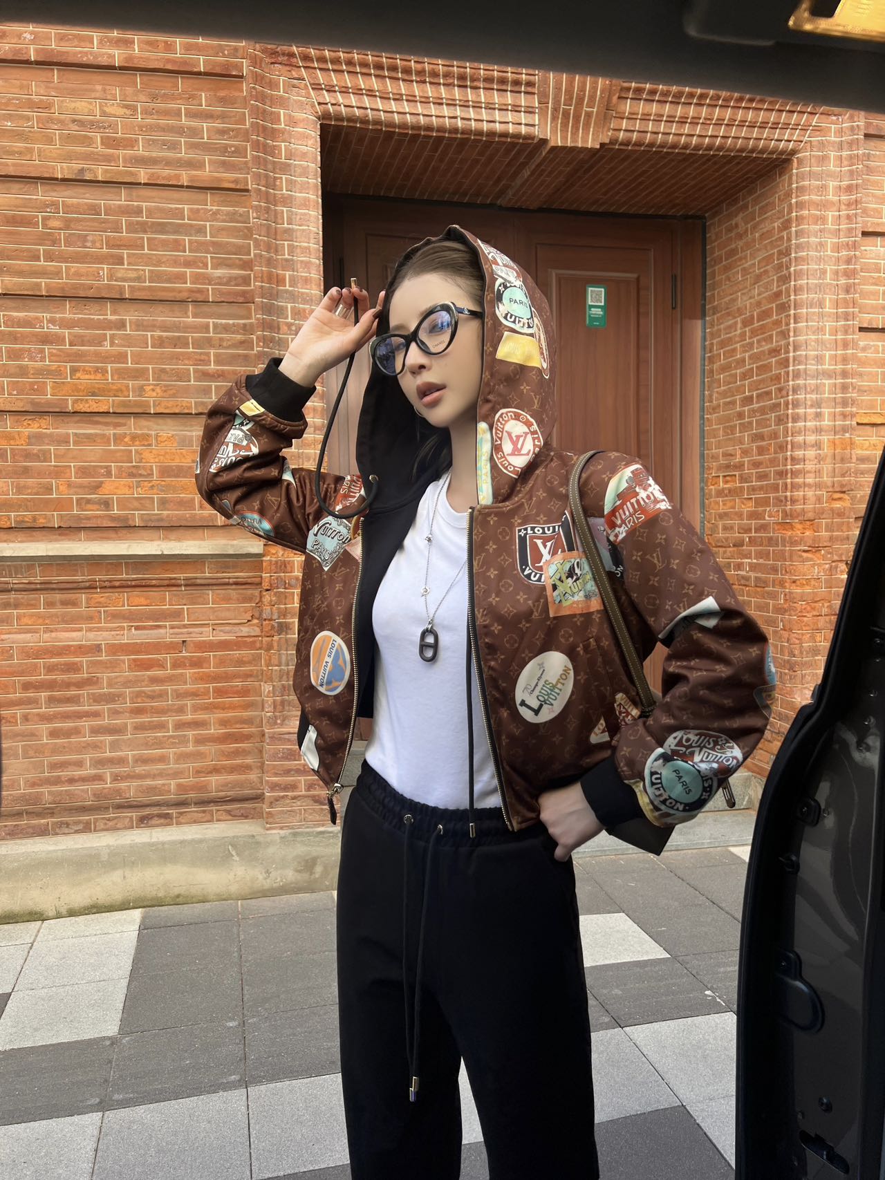 [TOP] Louis Vuitton LV Reversible Hooded Jacket + Pants Set - 2 Color