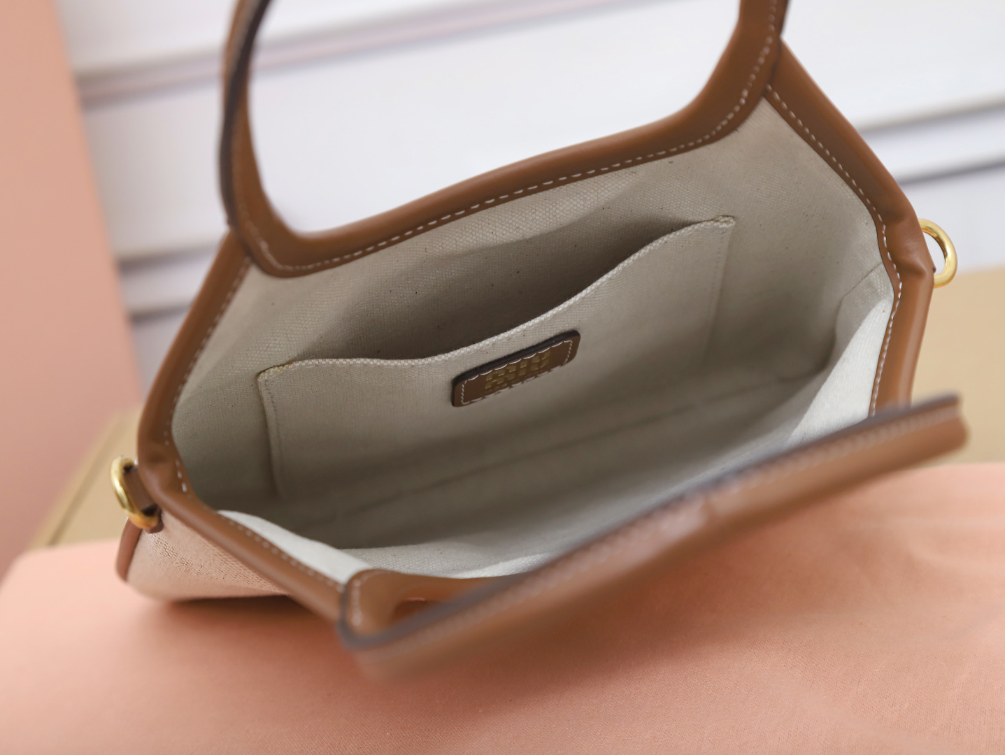 [TOP] Miu Miu Tote Bags 20x24cm/35x40cm - Beige