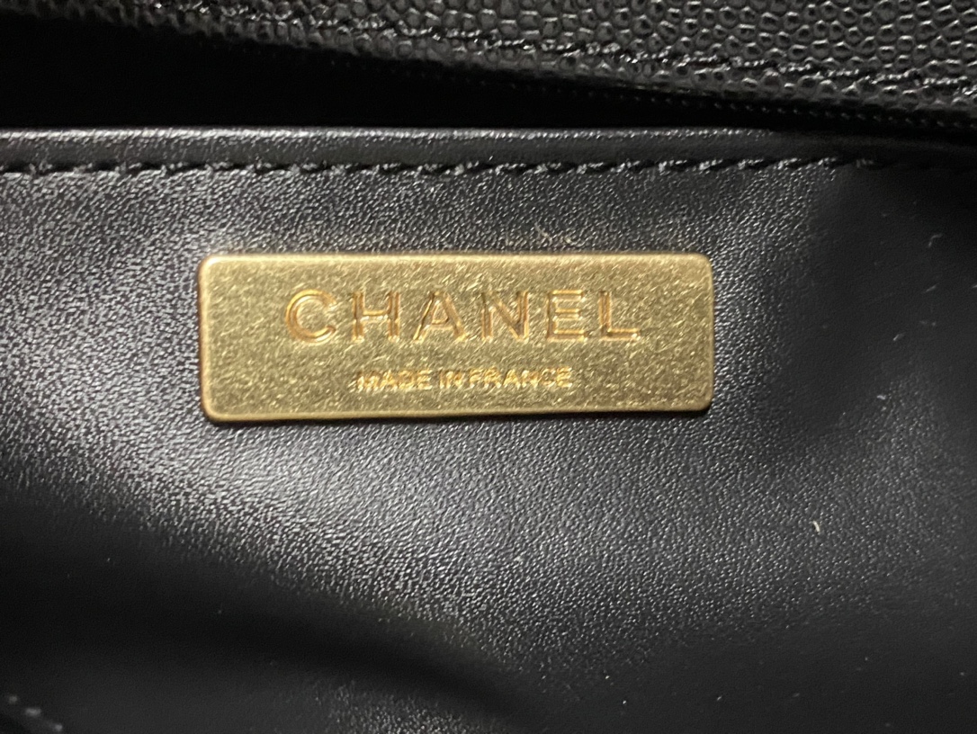 [TOP] CHANEL Backpack Calfskin 16.5x25x8.5cm - Black&GHW