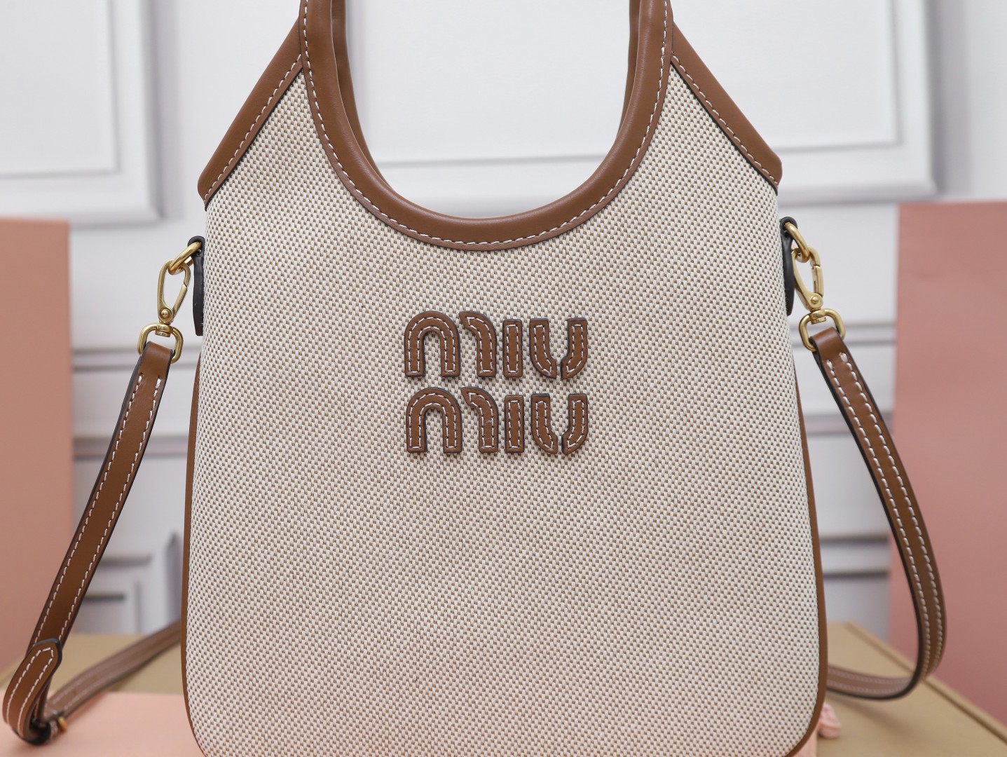 [TOP] Miu Miu Tote Bags 20x24cm/35x40cm - Beige