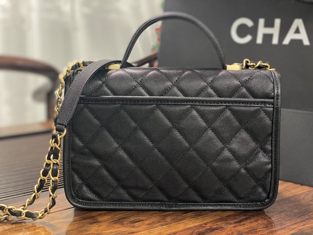 [TOP] CHANEL Backpack Calfskin 16.5x25x8.5cm - Black&GHW