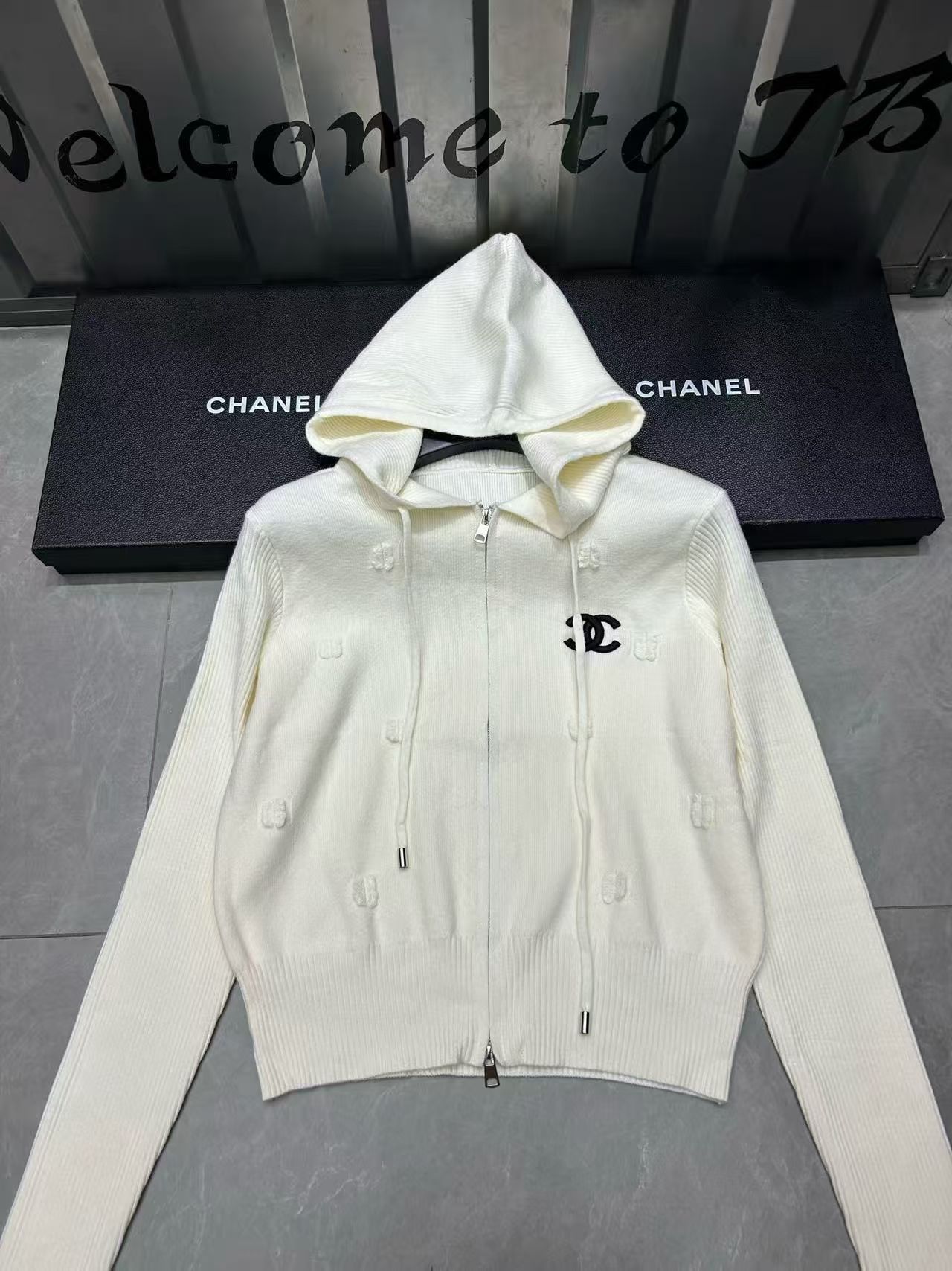 [TOP] CHANEL Knitted Cardigan -  3 Colors