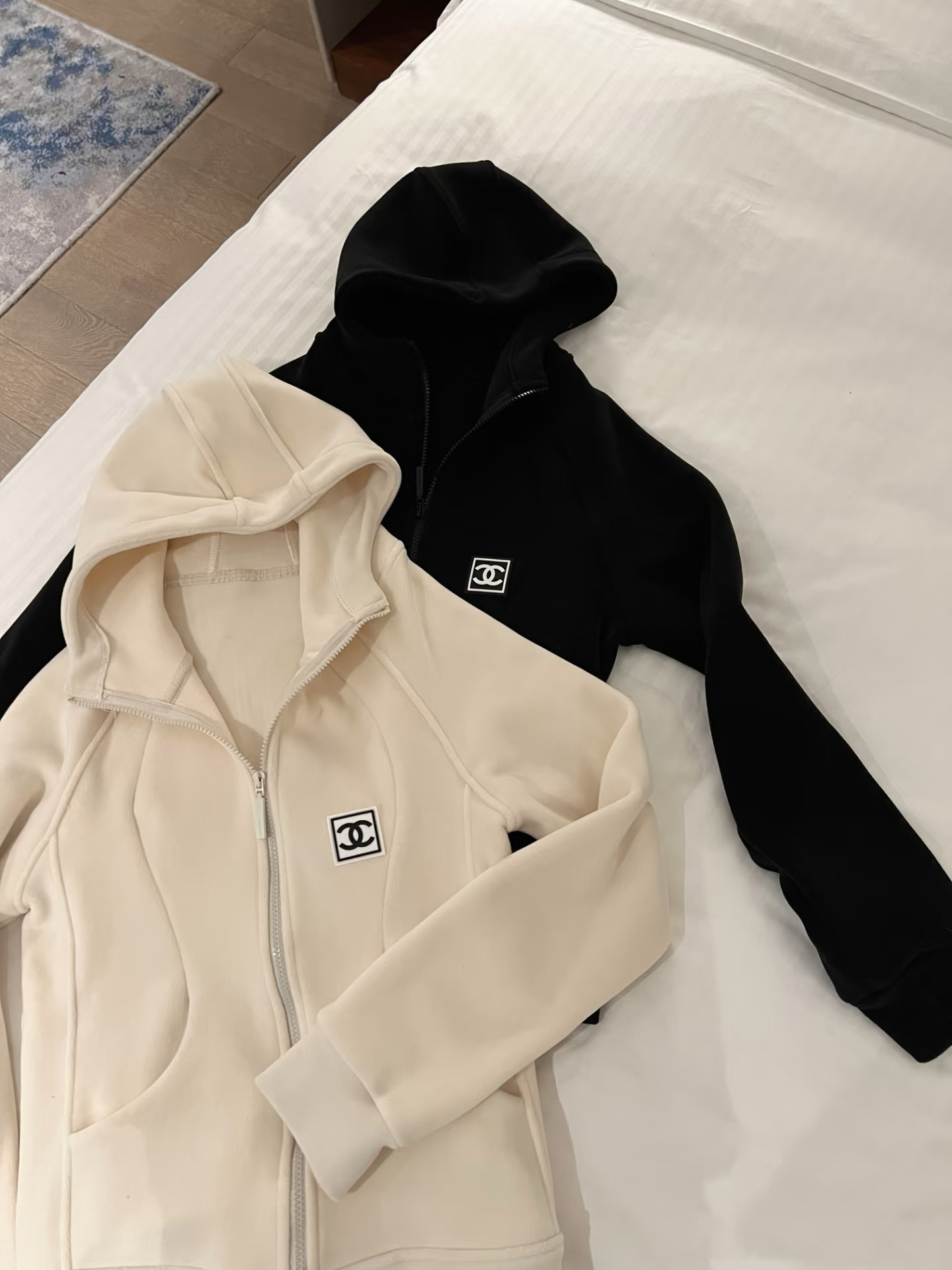 [TOP] CHANEL Plush Jacket - 2 Color