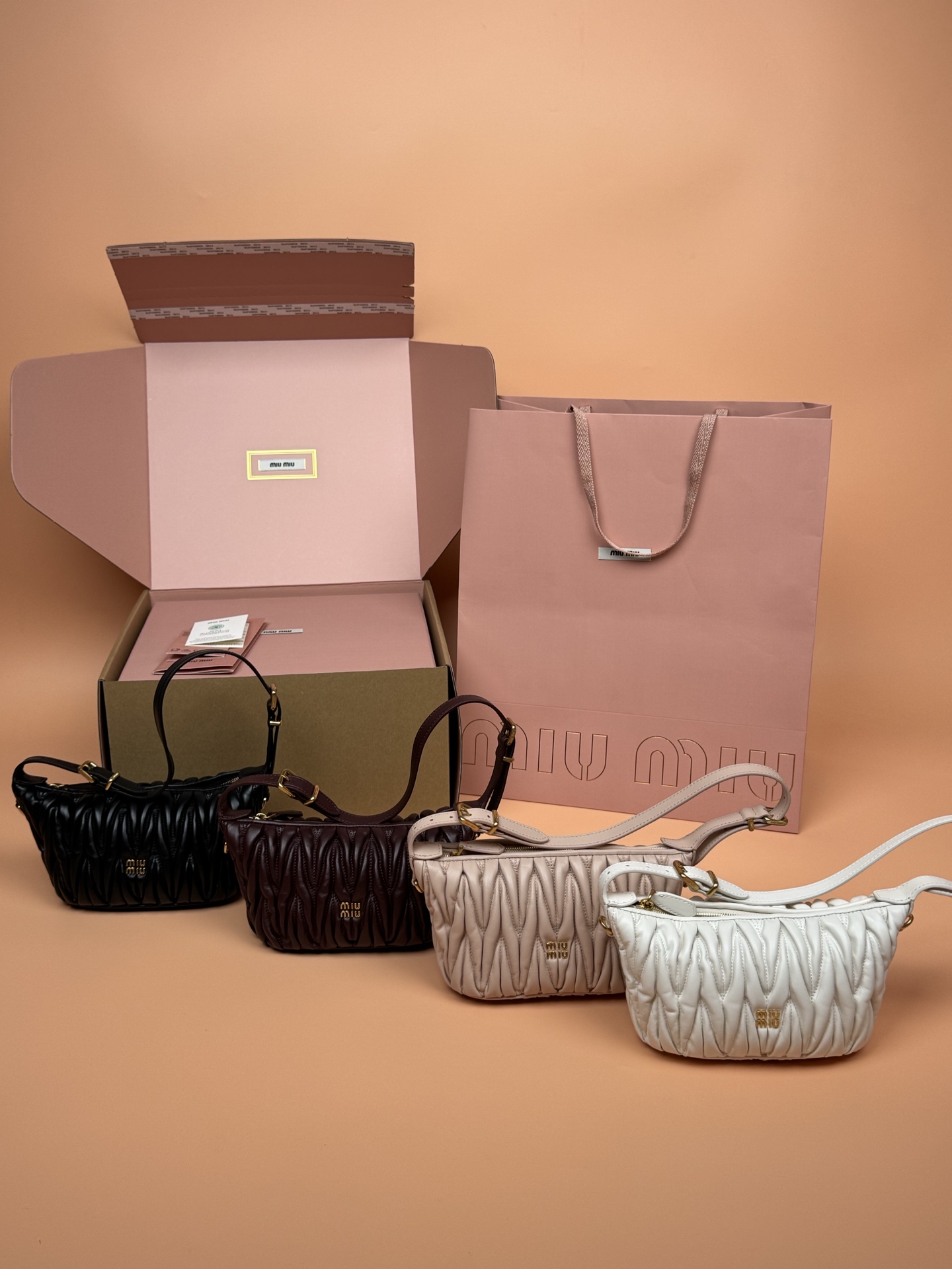 [TOP] Miu Miu Wander Matelasse Lambskin Hobo Bag 15x8.5x8cm - 4 Colors