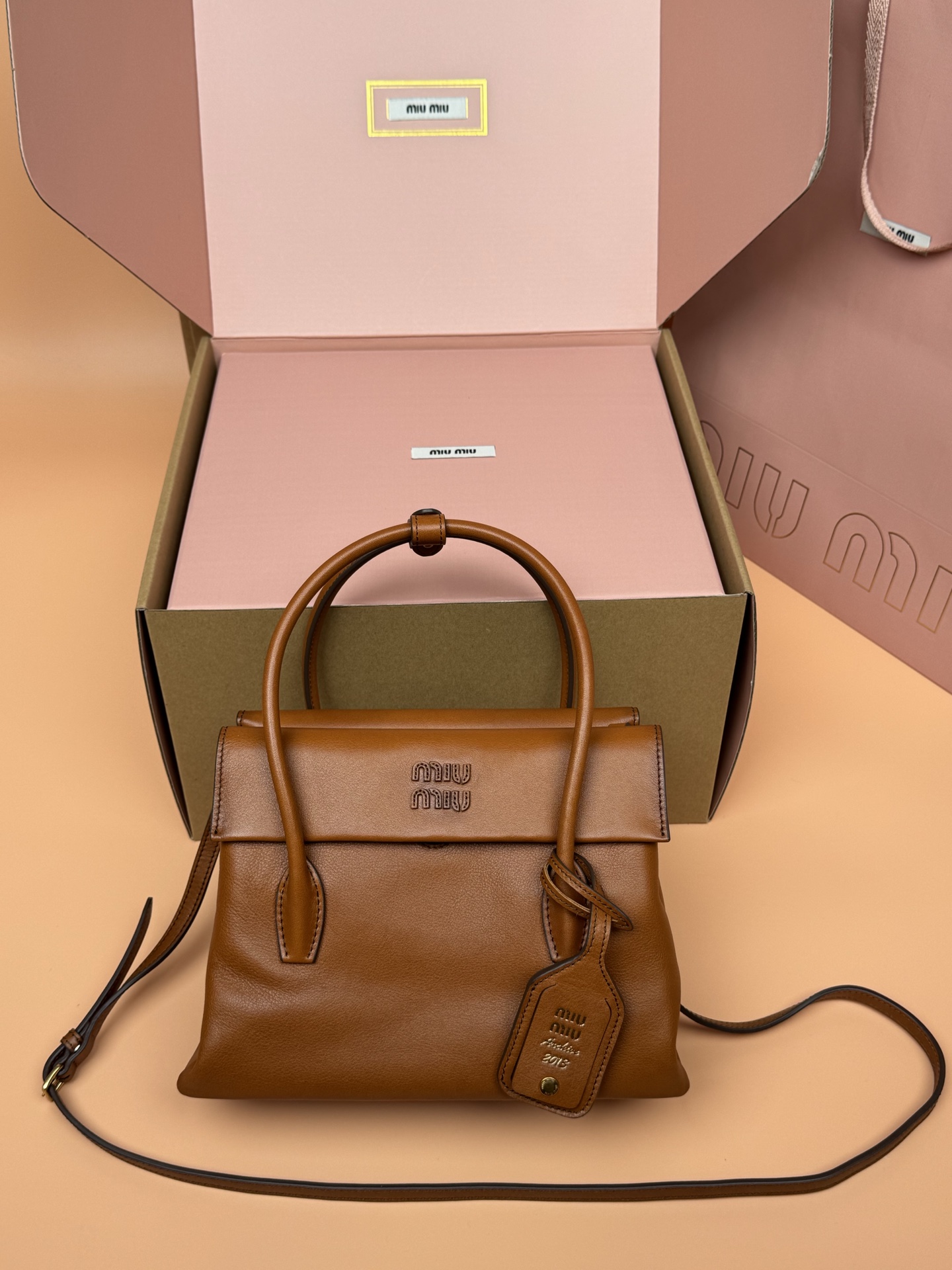 [TOP] Miu Miu Solitaire Bag 28x19.5x11cm - 2 Colors