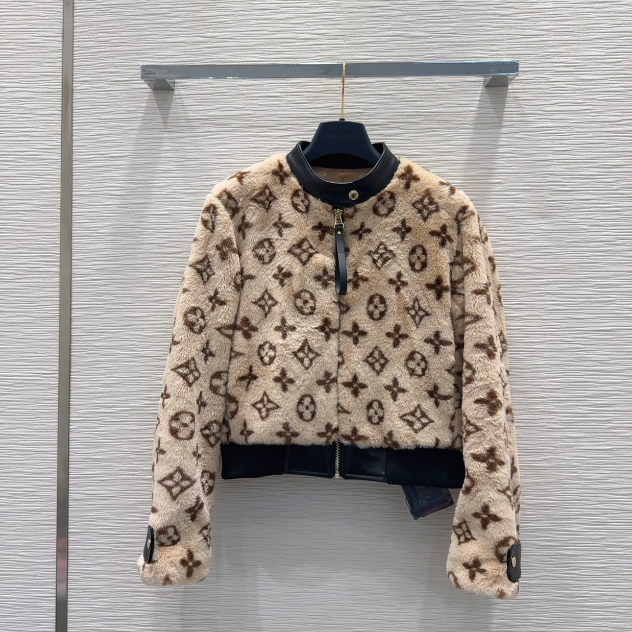 [TOP] Louis Vuitton LV Jacket - Brown