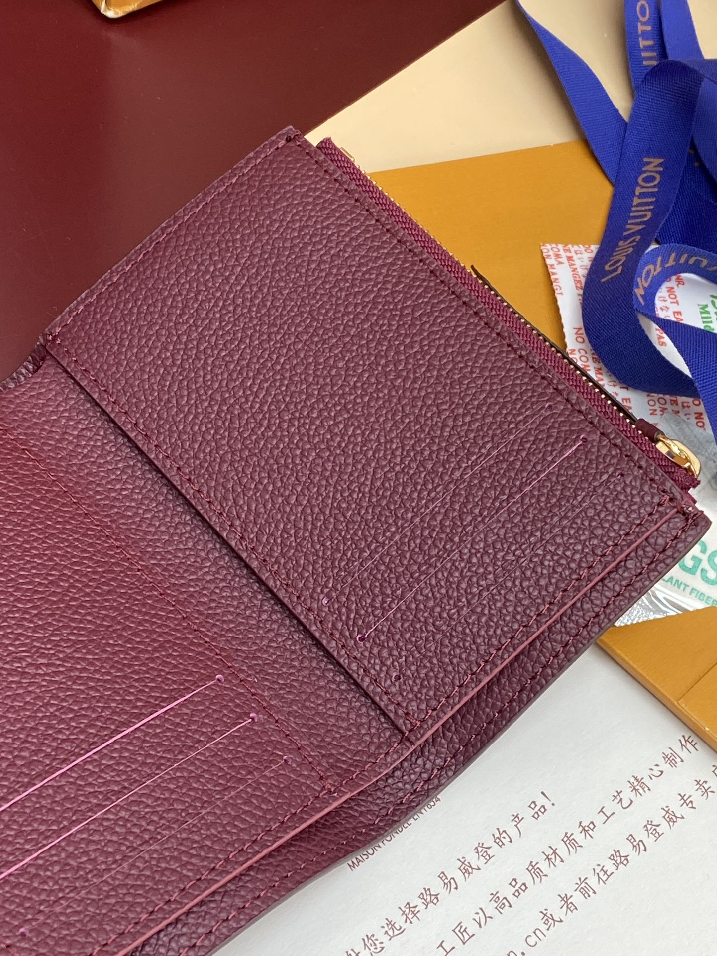 [TOP] Louis Vuitton LV Zoé Empreinte Wallet 12x9cm - Purple