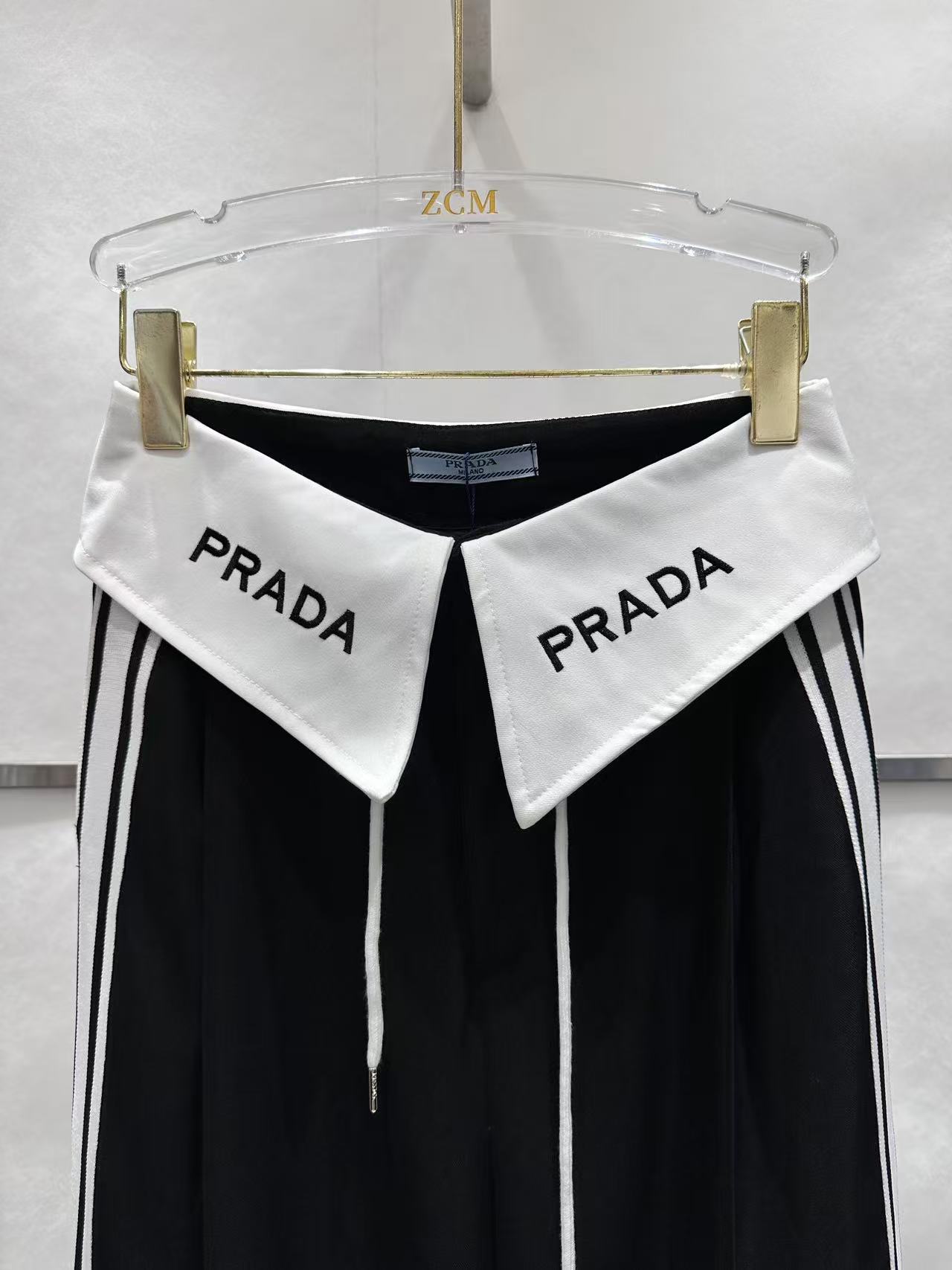 [TOP] PRADA Pant - Black