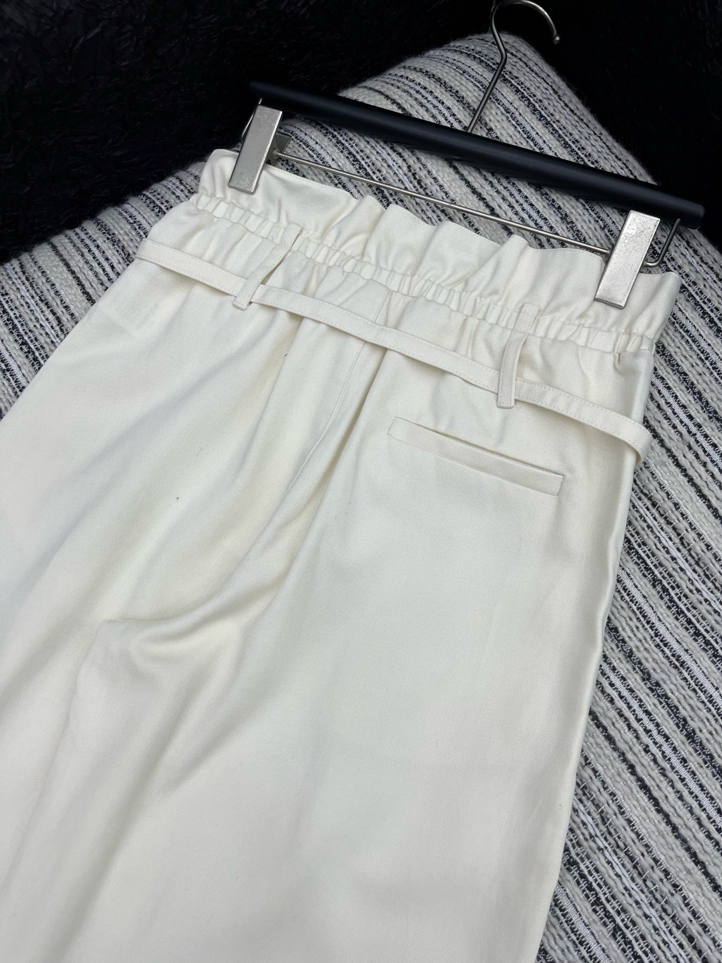 [TOP] Miu Miu Pants - White