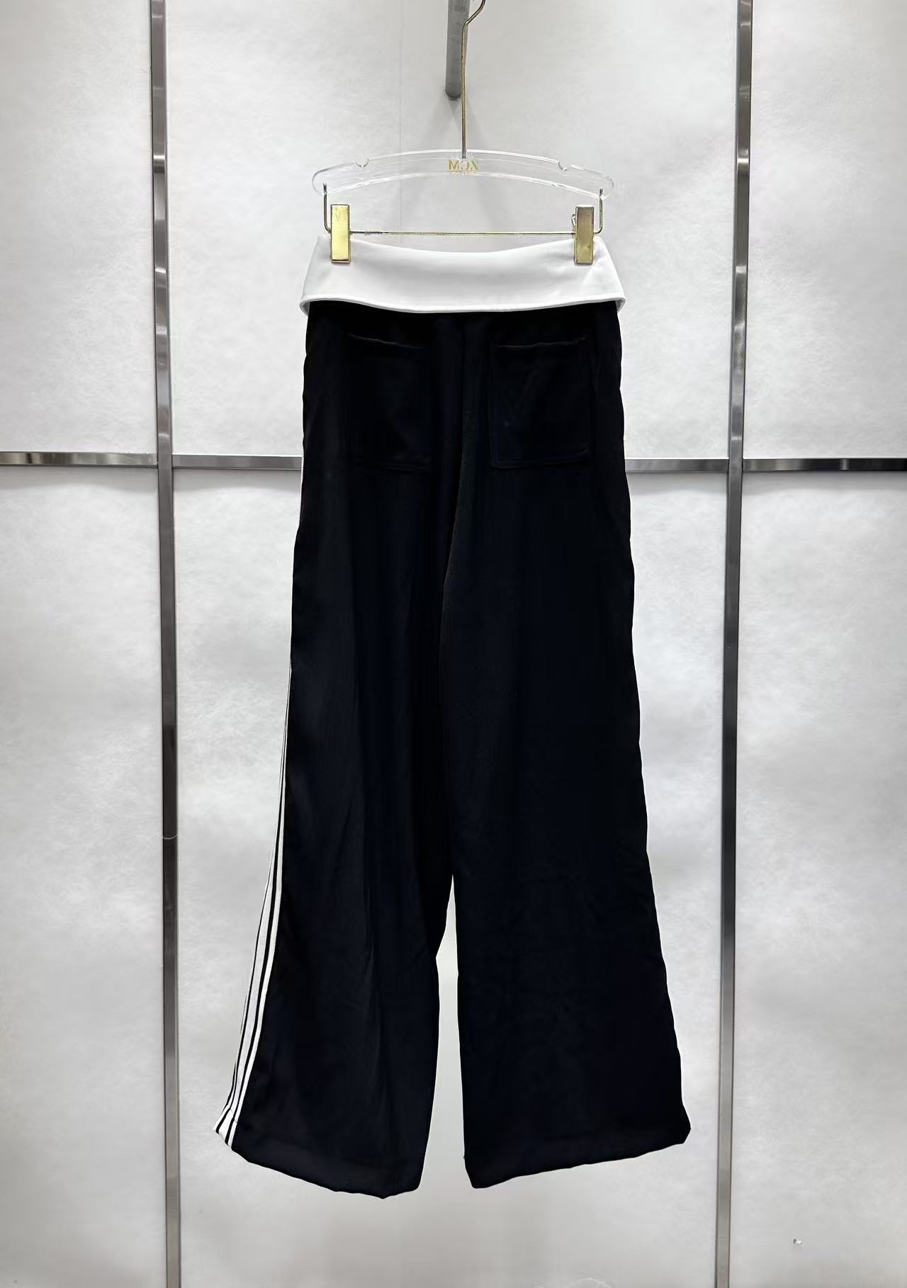 [TOP] PRADA Pant - Black