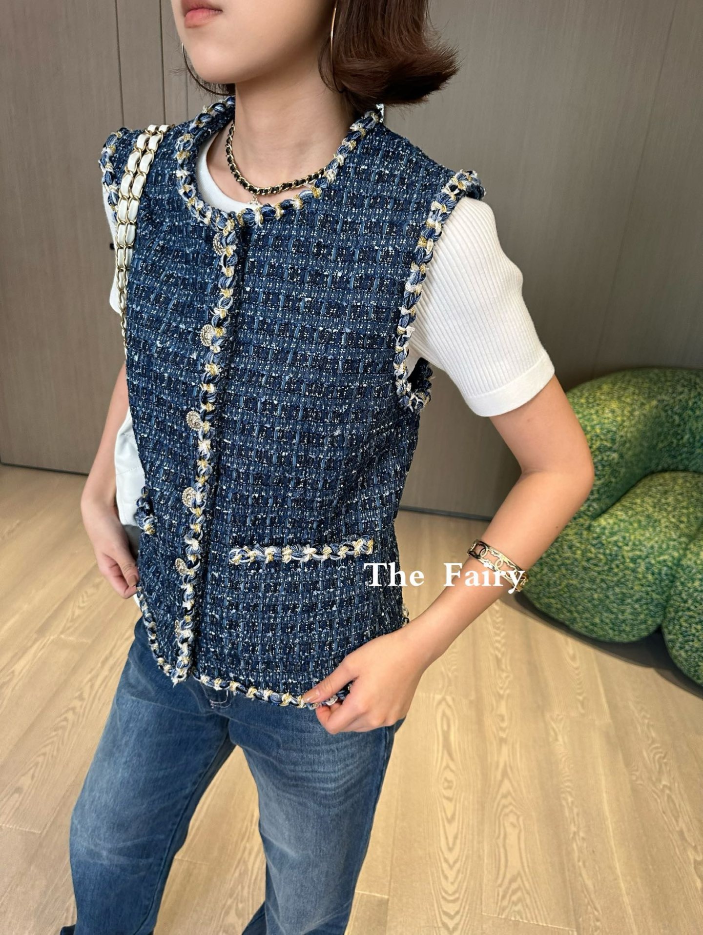 [TOP] CHANEL Tweed Vest - Blue