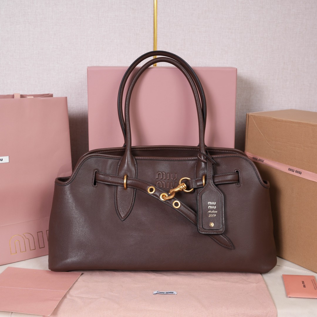 [TOP] Miu Miu Aventure Nappa Bag 44x22.5x14.5cm - 2 Color