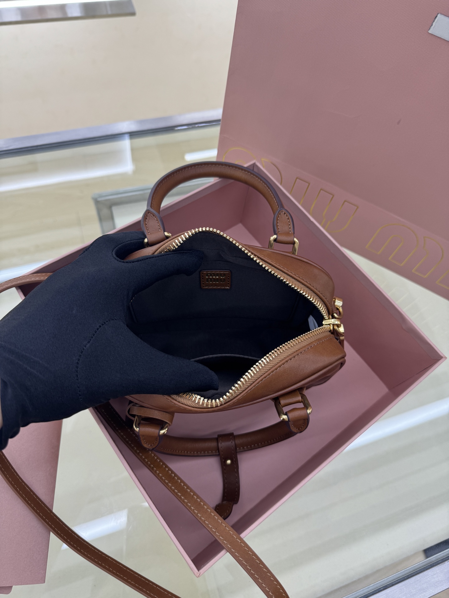 [TOP] Miu Miu Mini Arcadie Calfskin Bag 19x13x6cm - Brown