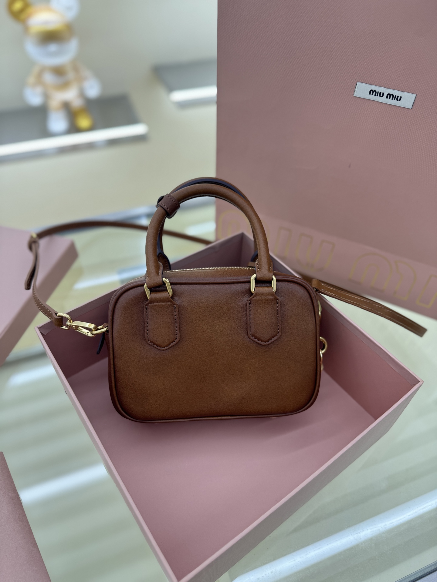 [TOP] Miu Miu Mini Arcadie Calfskin Bag 19x13x6cm - Brown