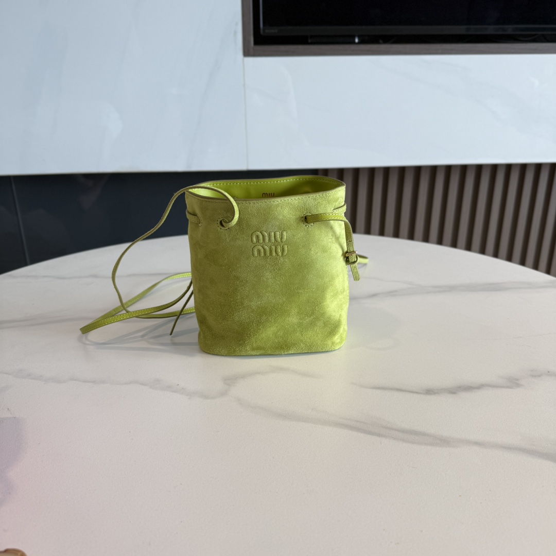 [TOP] Miu Miu Suede Bucket Bag 17x14x6cm - 3 Color