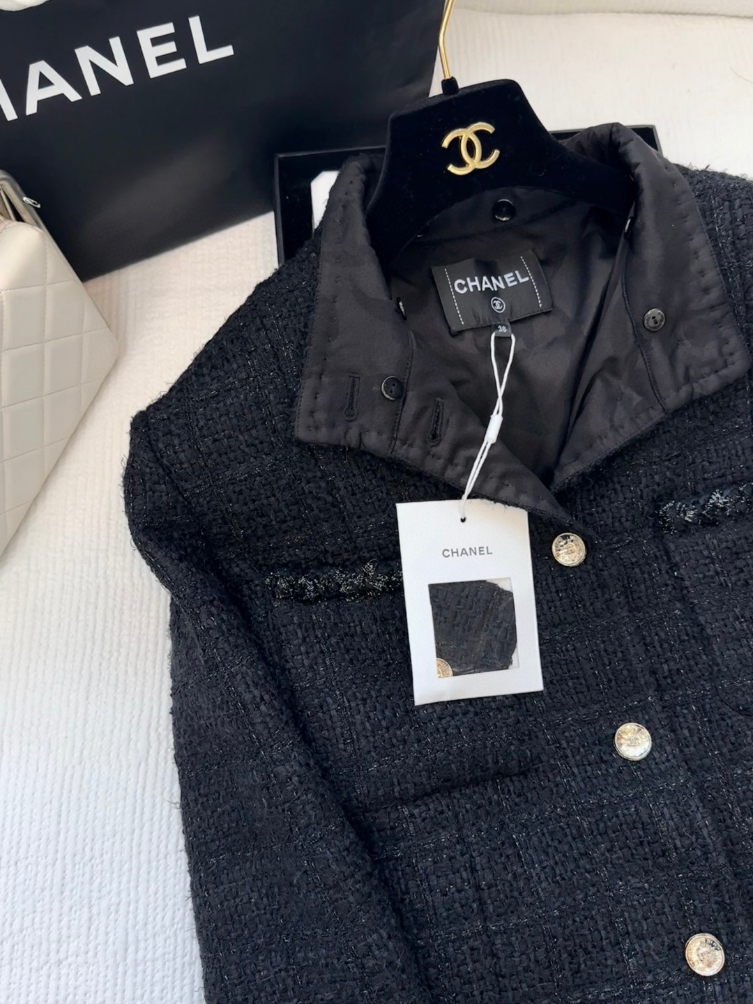 [TOP] CHANEL Tweed Hooded Jacket - Black