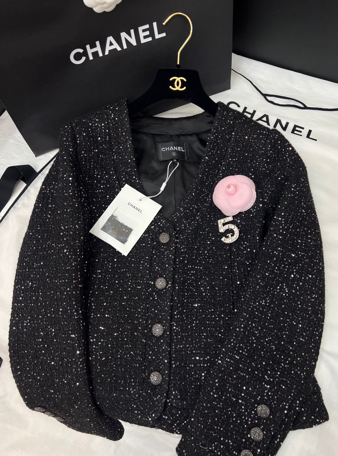 [TOP] CHANEL Tweed Jacket - Black
