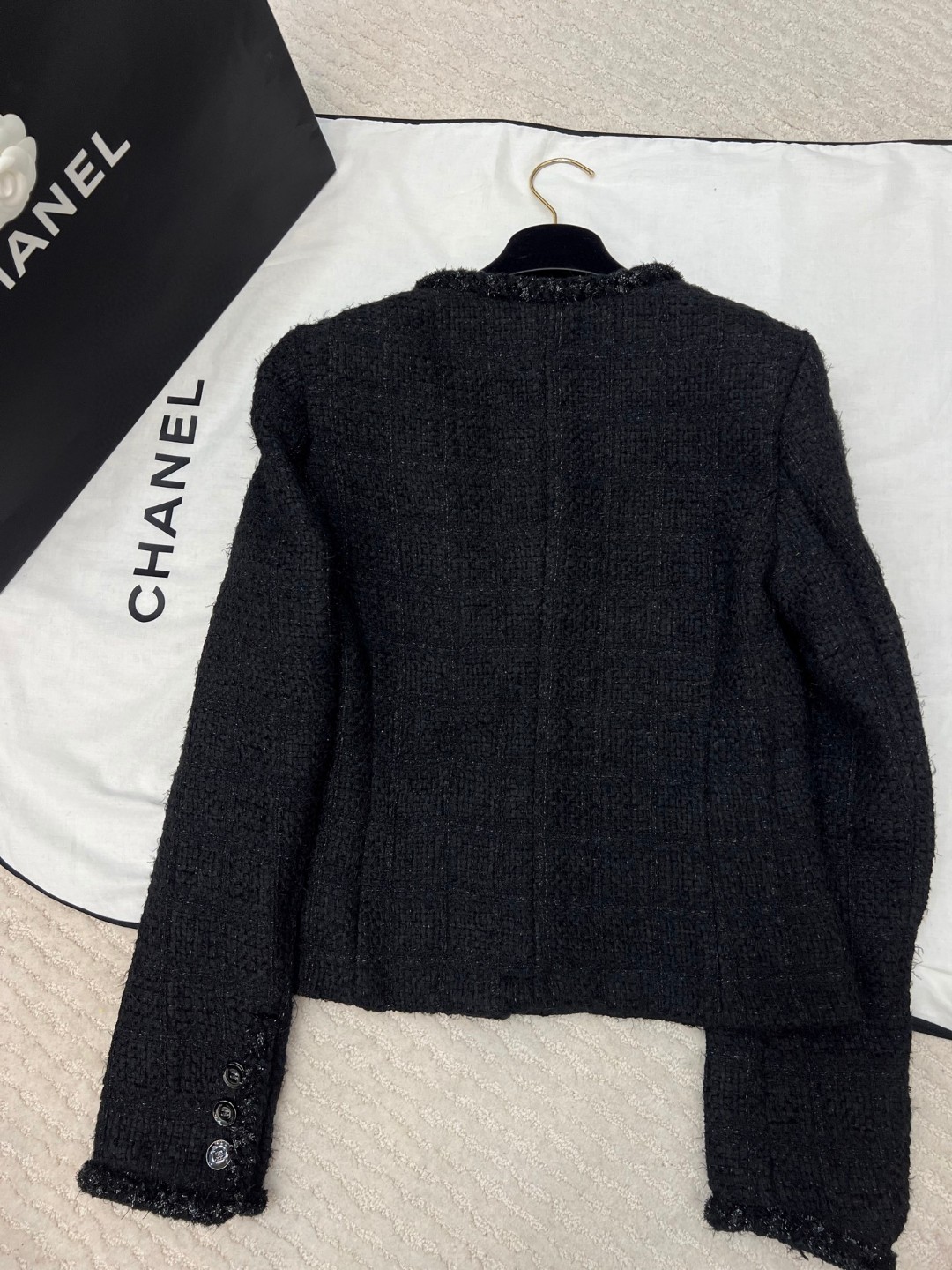 [TOP] CHANEL Tweed Jacket - Black