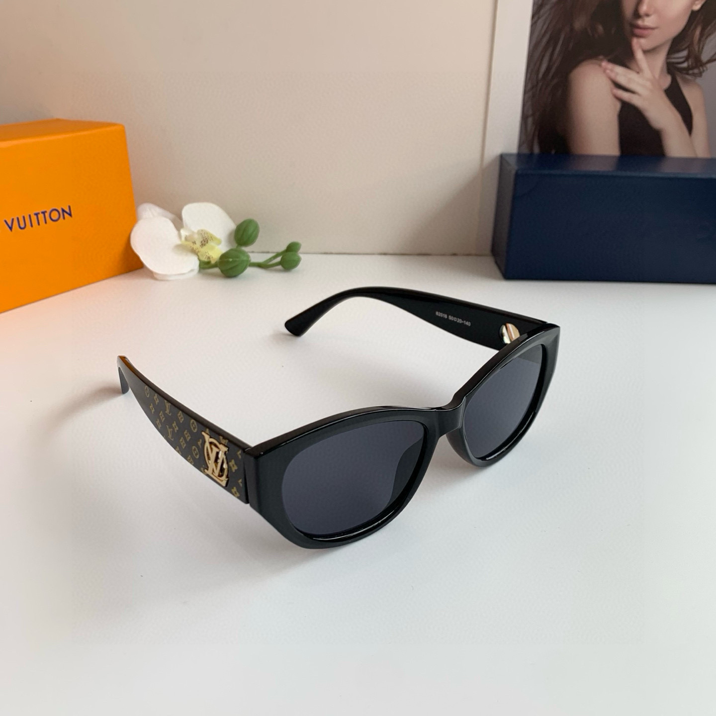 [TOP] Louis Vuitton LV Sunglasses - 3 Colors