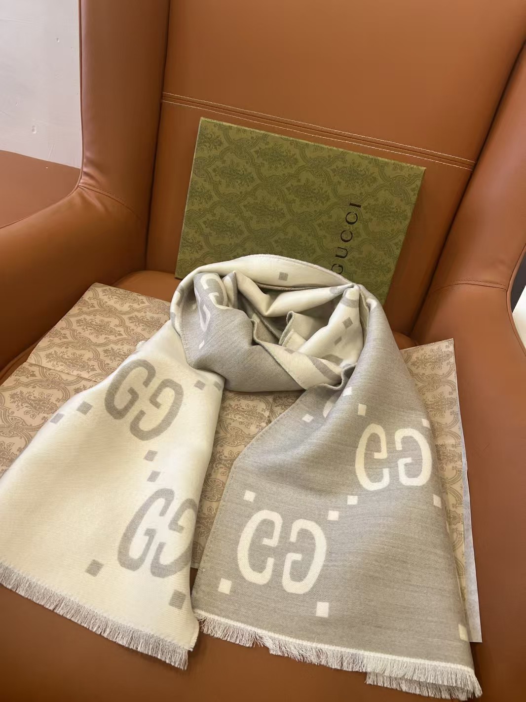[TOP] GUCCI Cashmere Scarf 190cm*35cm - Khaki
