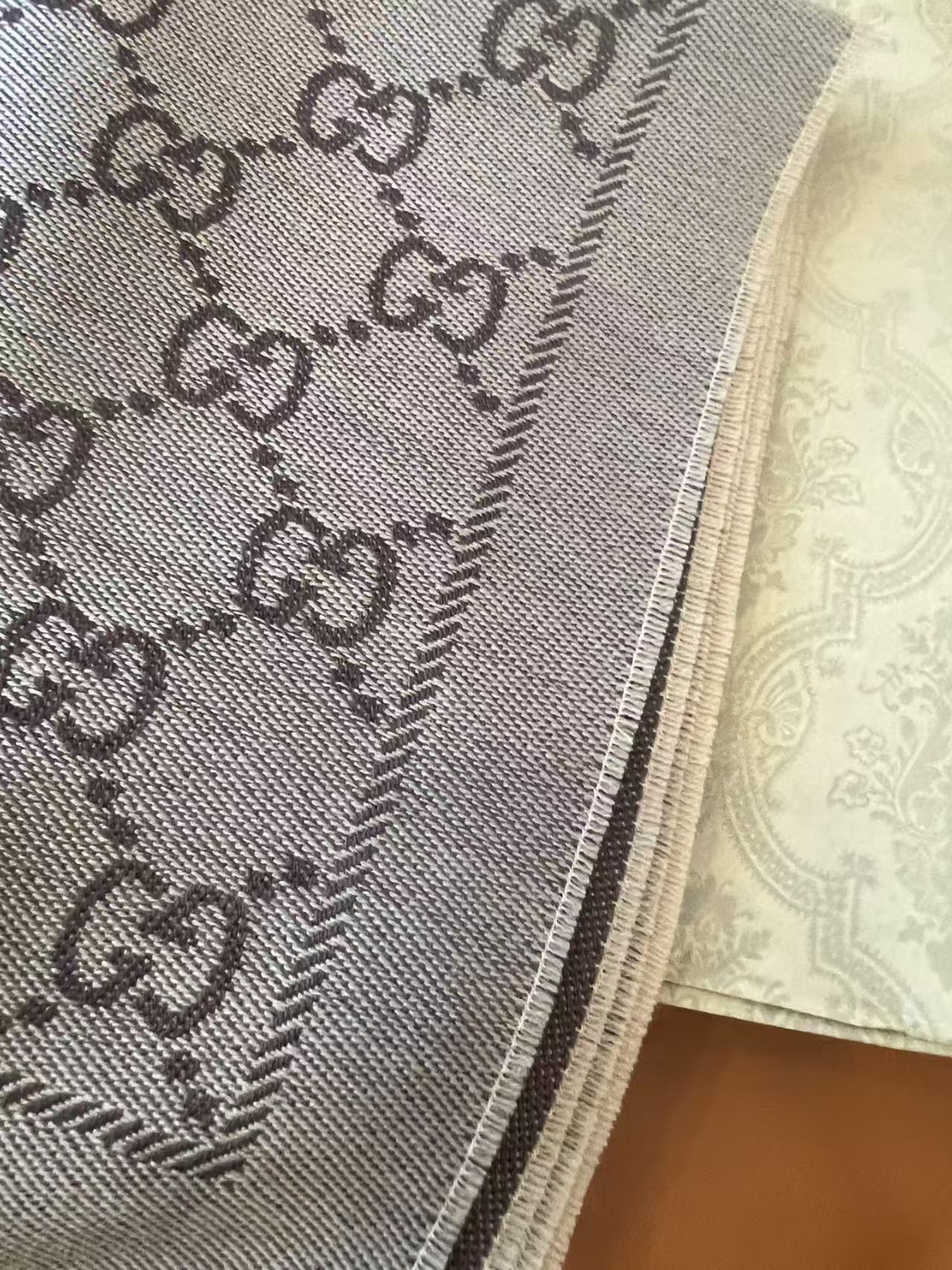 [TOP] GUCCI Cashmere Scarf  - Brown