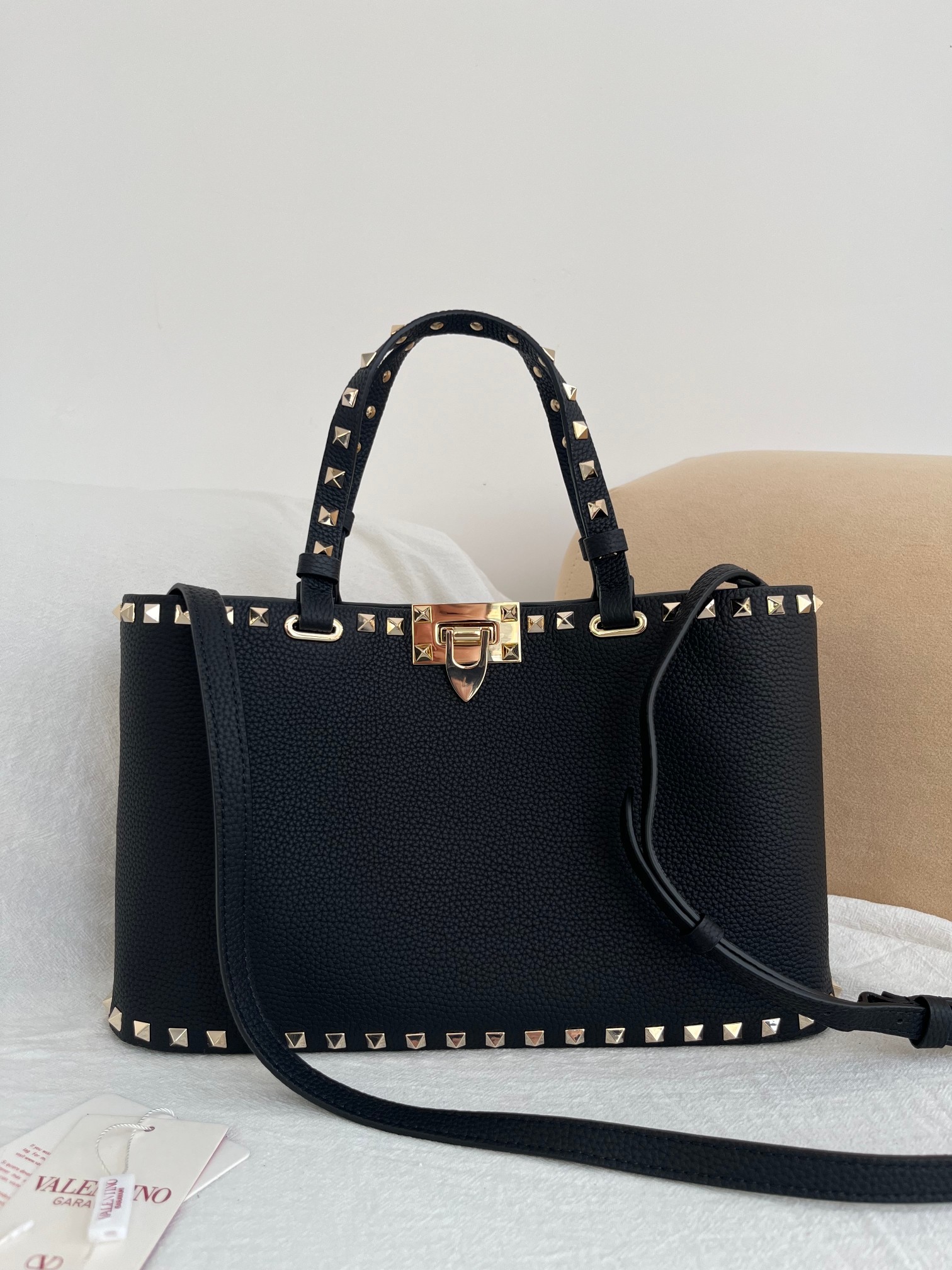 [TOP] VALENTINO Rockstud  Tote Bag  32x29x7cm - 4 Colors