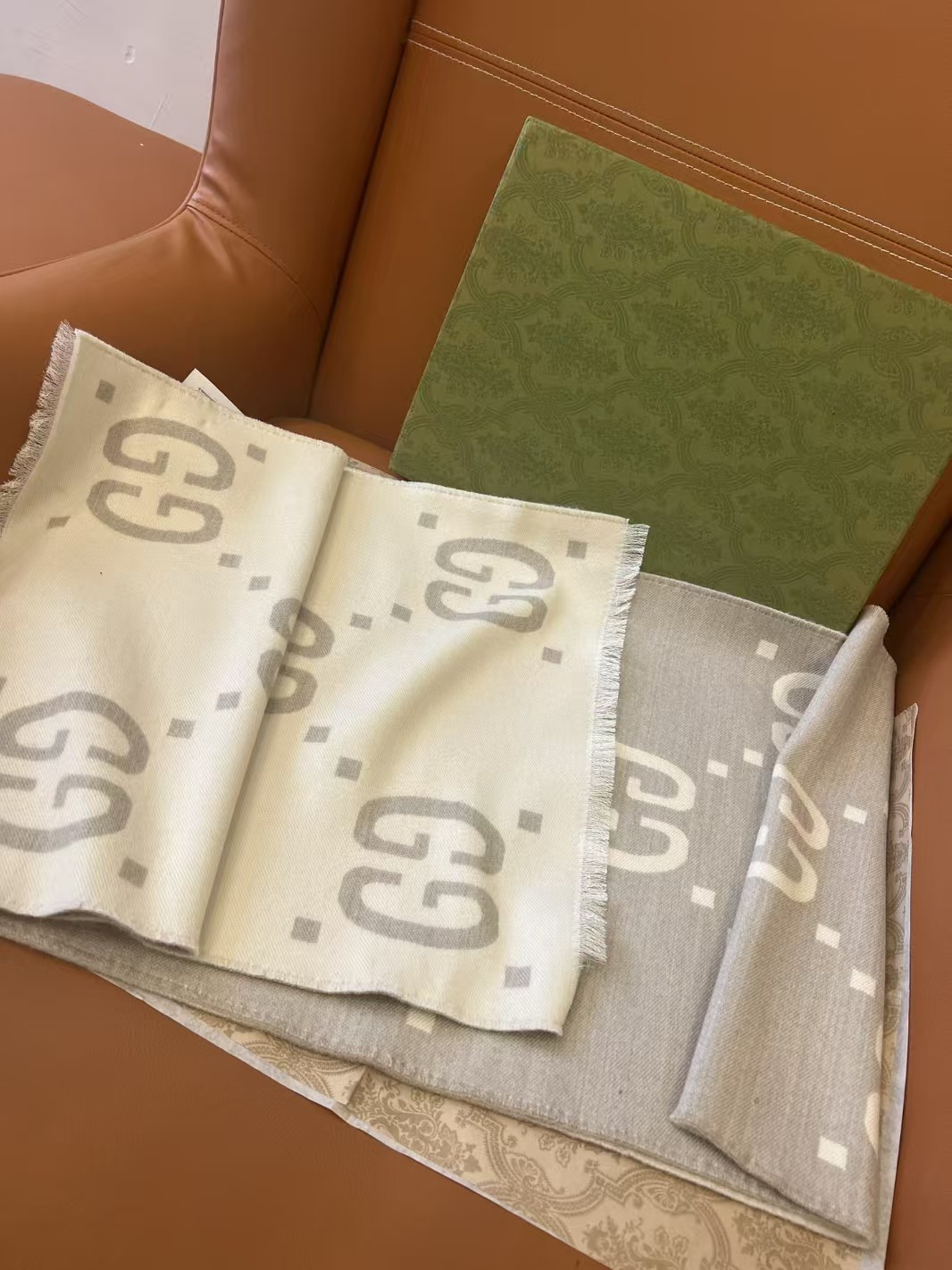 [TOP] GUCCI Cashmere Scarf 190cm*35cm - Khaki