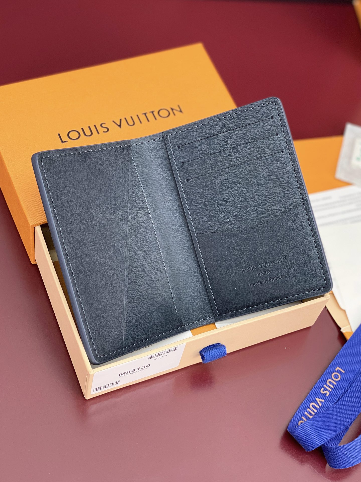 [TOP] Louis Vuitton LV Taurillon Card Holder Cowhide 11x8cm - 2 Color