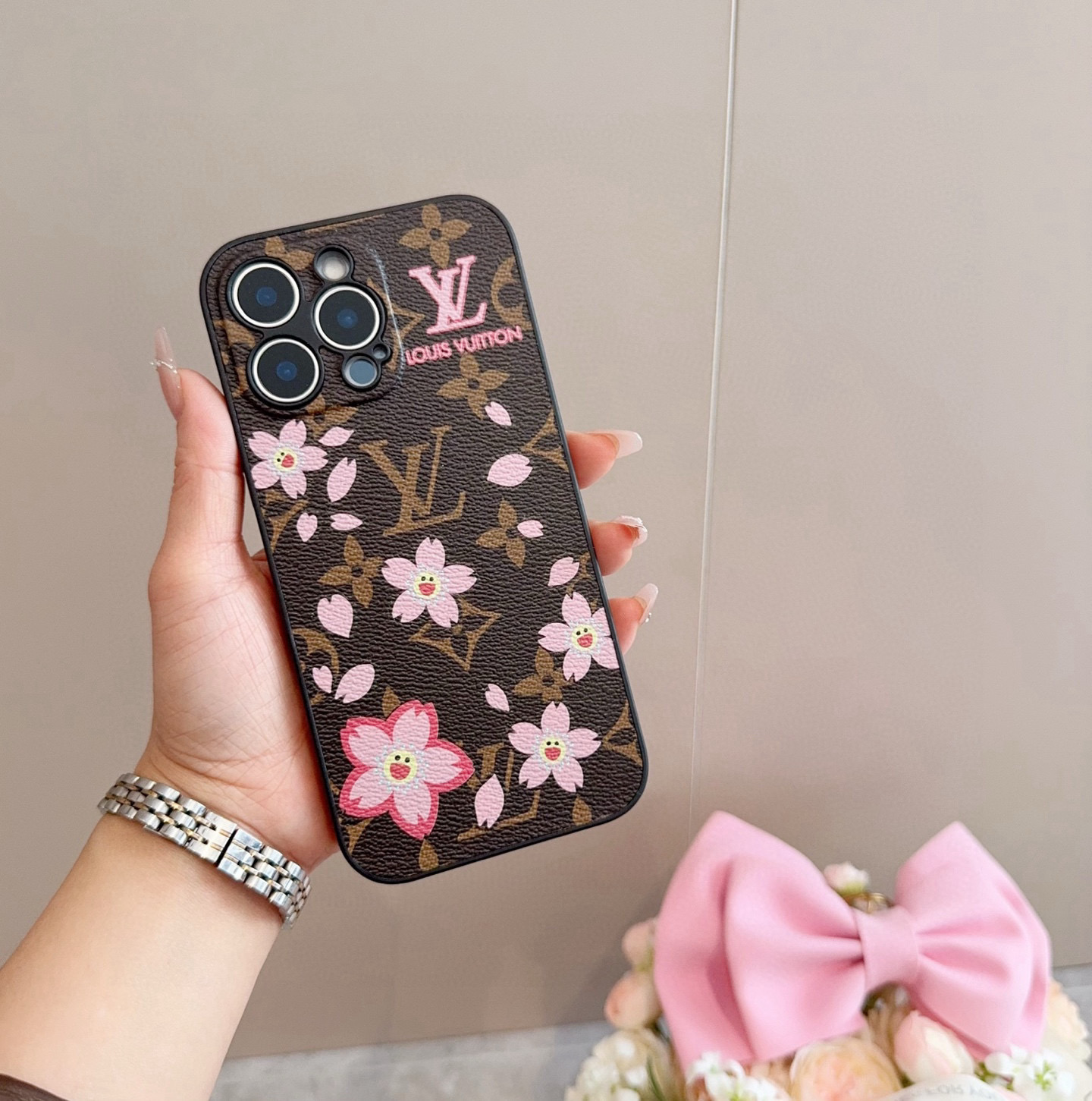 [TOP] Louis Vuitton LV Phone Case with Cherry Blossom Pattern - Brown