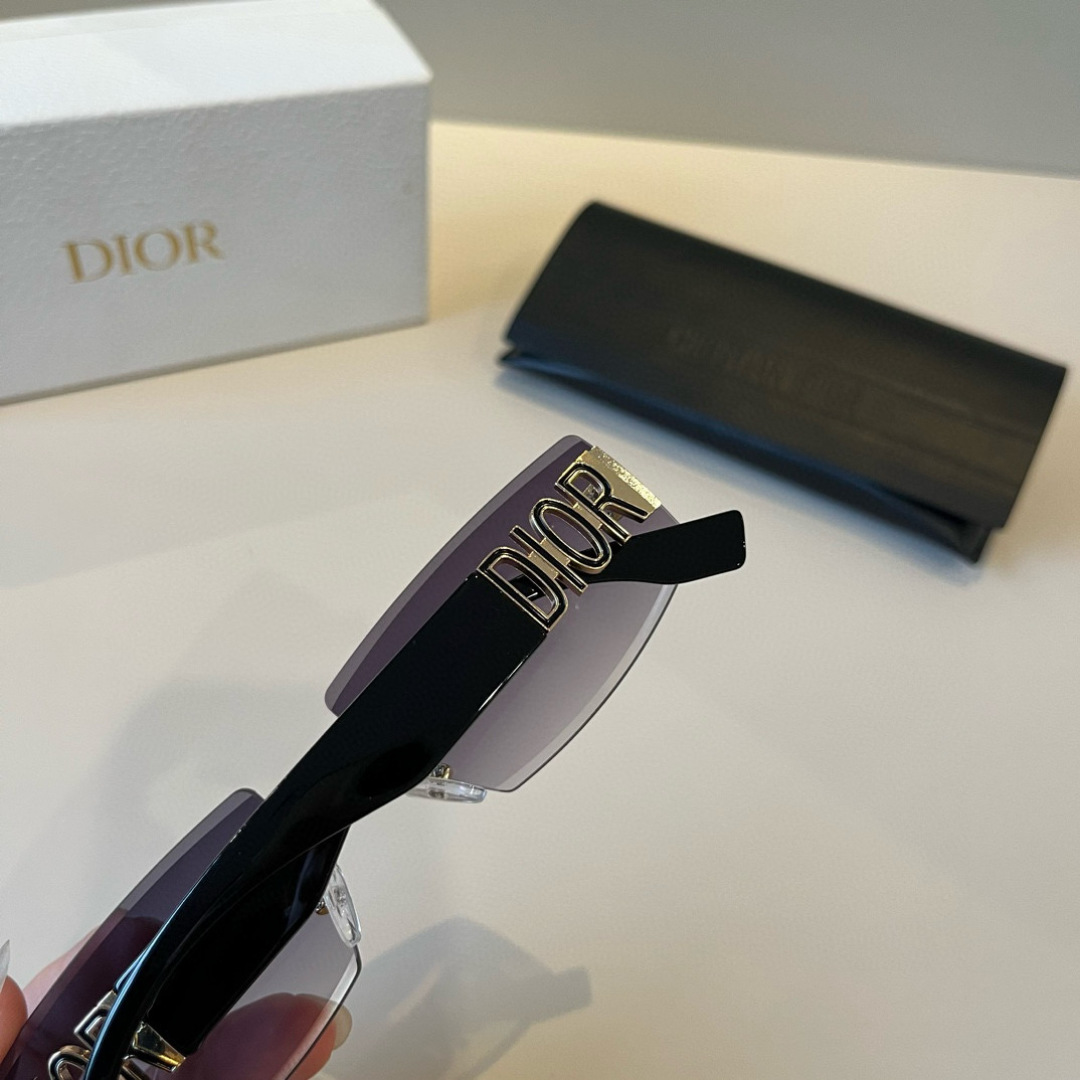 [TOP] Christian Dior Sunglasses - 3 Colors